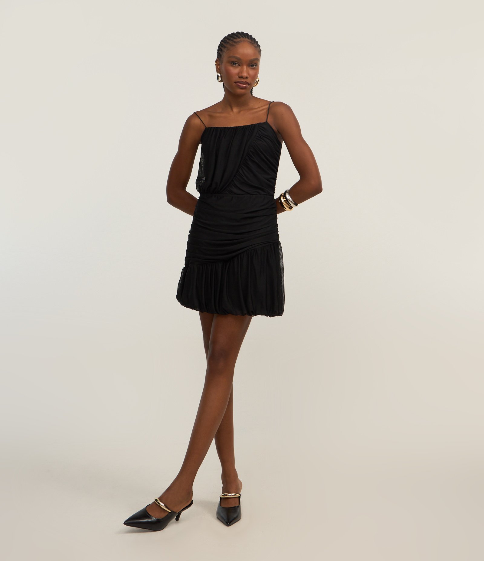 Vestido Balonê em Tule com Alça Fina e Franzidos Preto 2