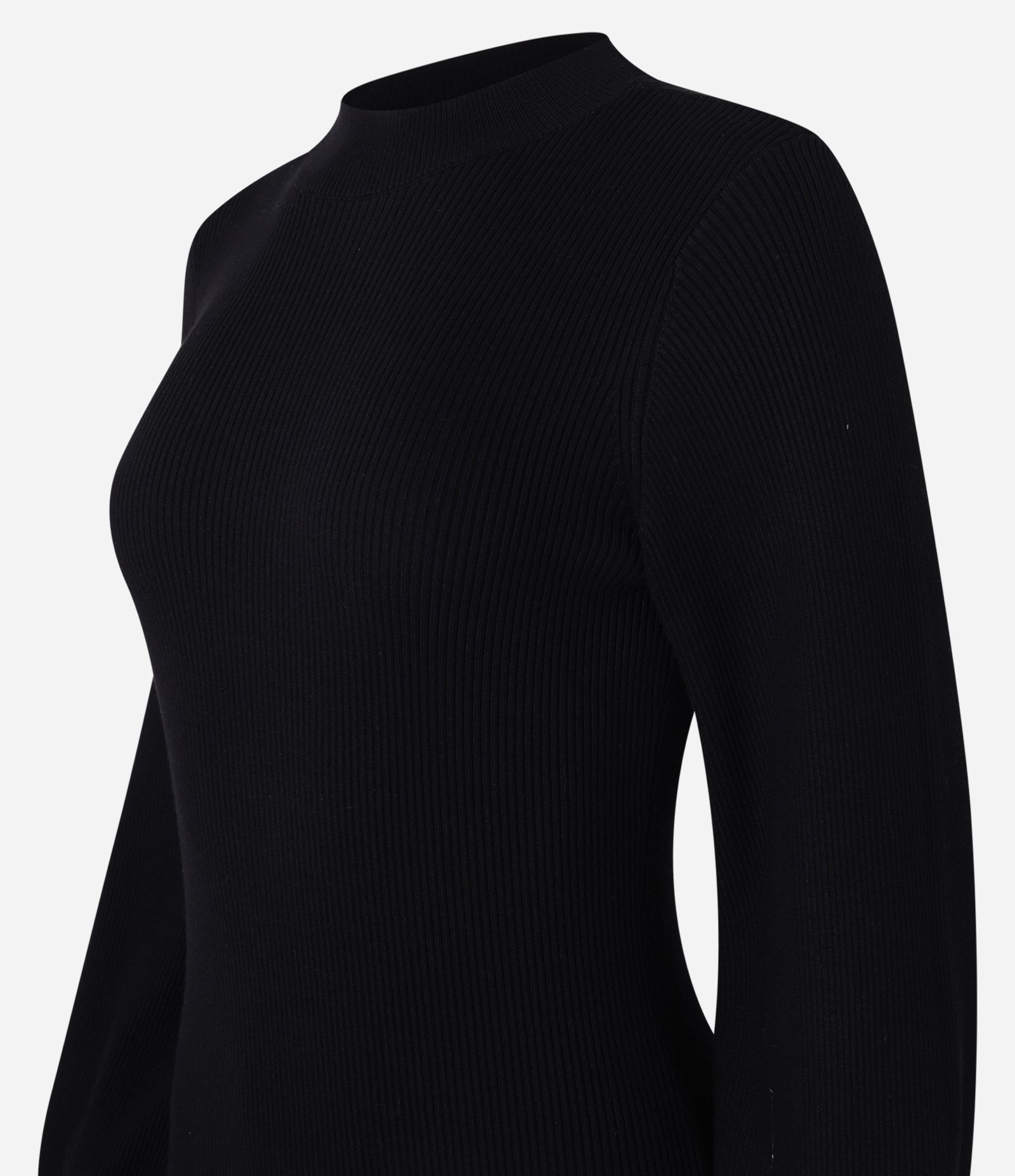 Vestido New Midi em Tricô com Manga Bufante Preto 6