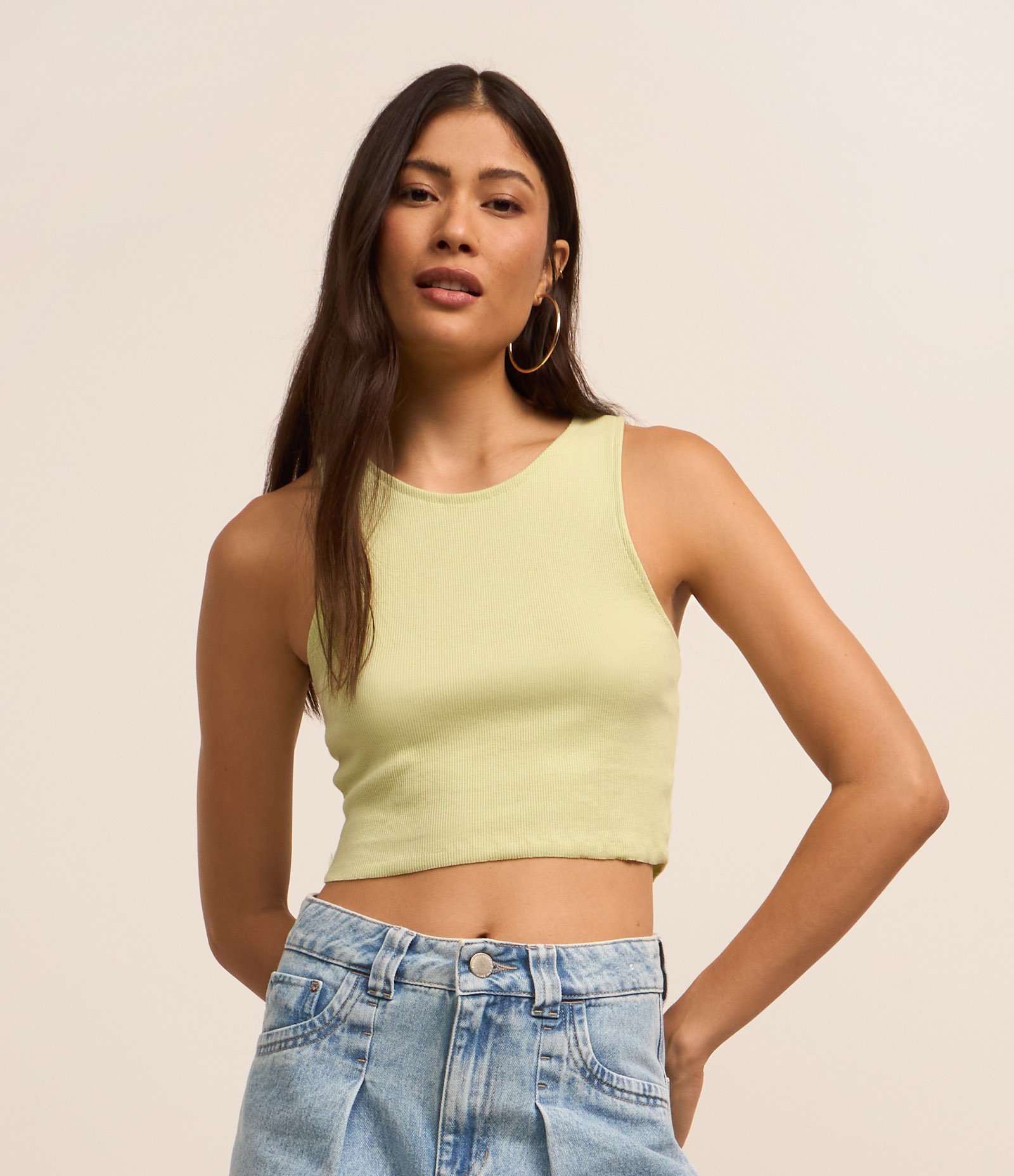 Blusa Cropped sem Manga em Algodão com Textura Canelada 1