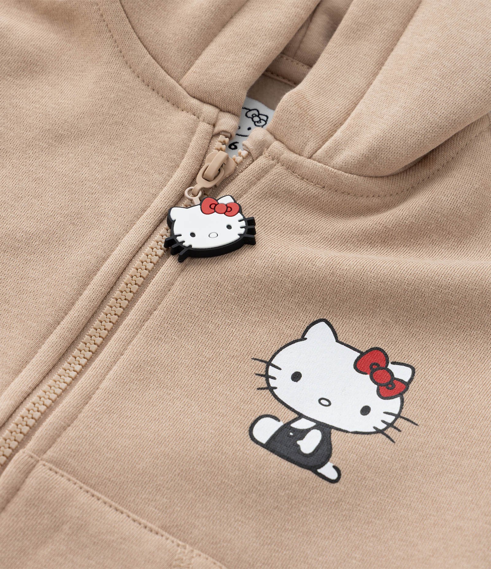 Jaqueta Infantil com Estampa Frente e Costas Hello Kitty - Tam 5 a 14 Anos Bege 6