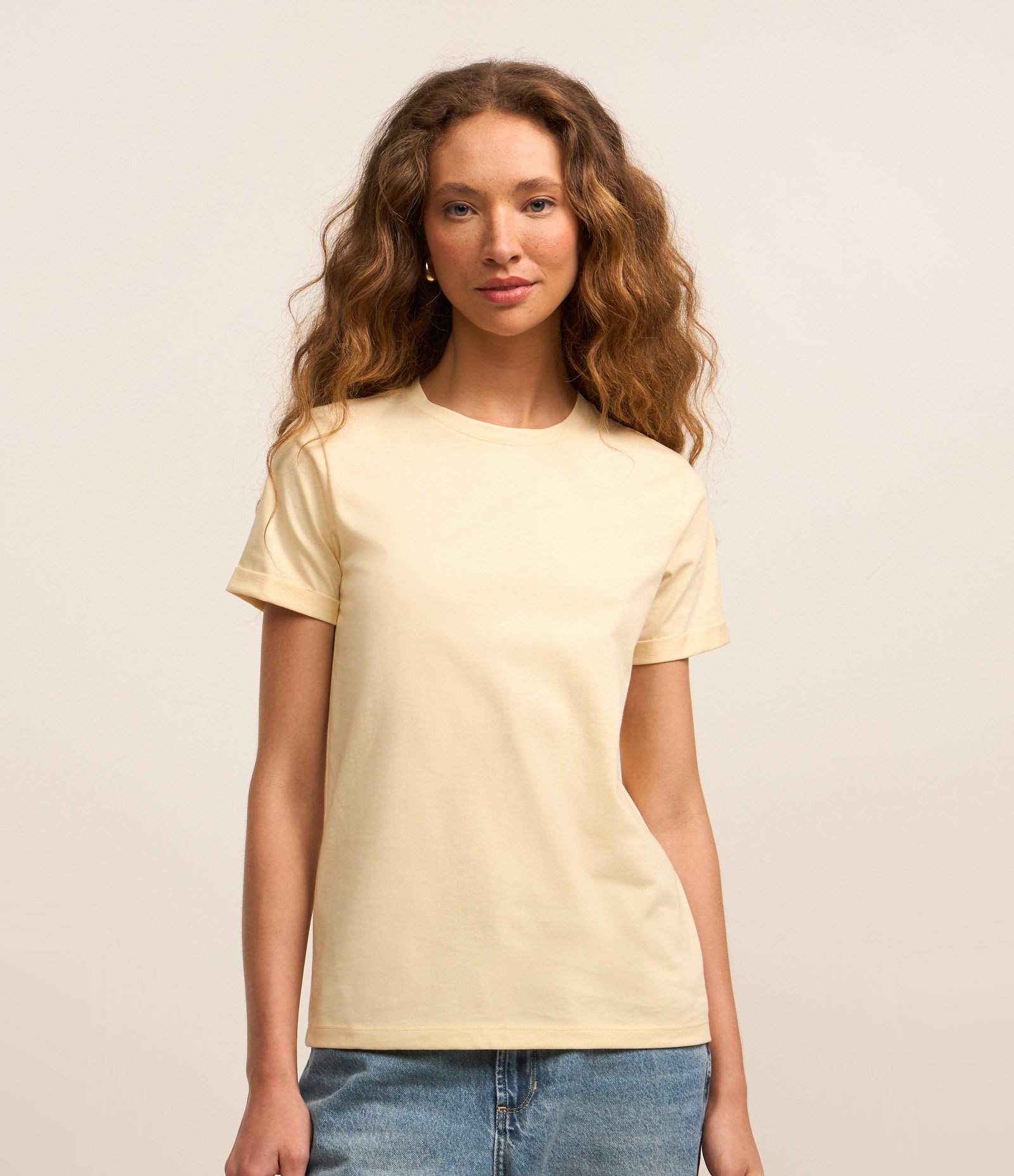 Camiseta Regular em Algodão com Manga Dobrada Amarelo 1
