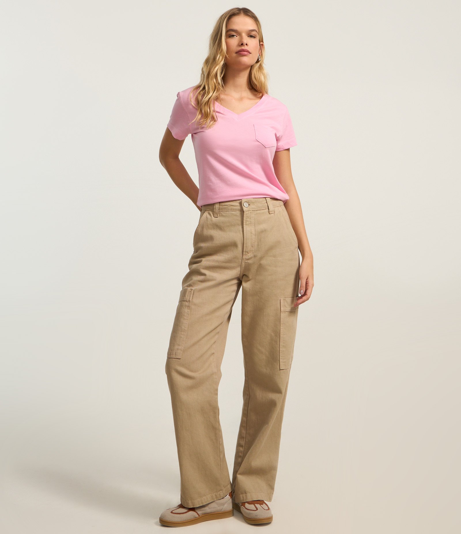 Blusa Básica em Algodão com Bolsinho Frontal Rosa Delicado 2