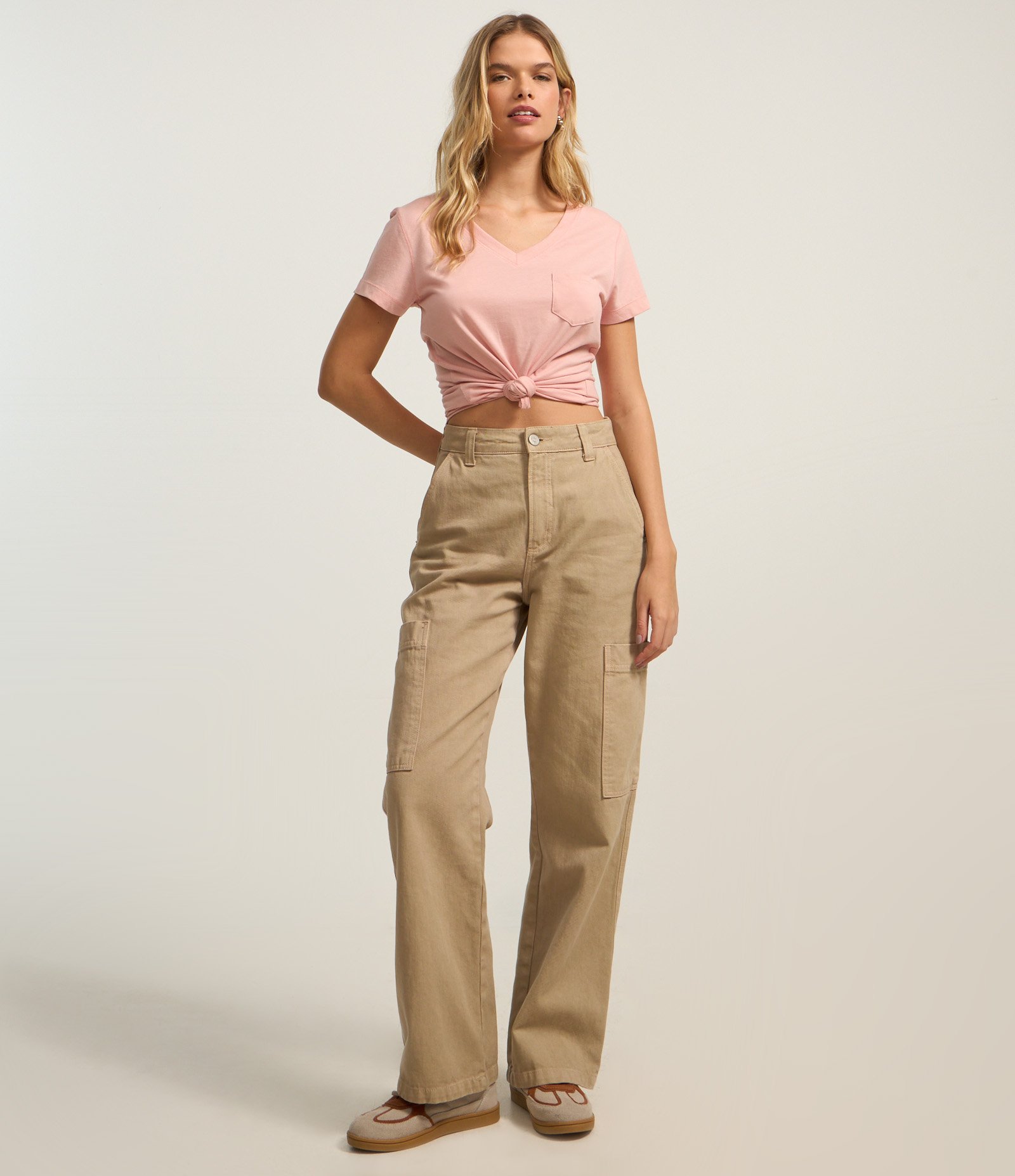 Blusa Básica em Algodão com Bolsinho Frontal Rosa Claro 2