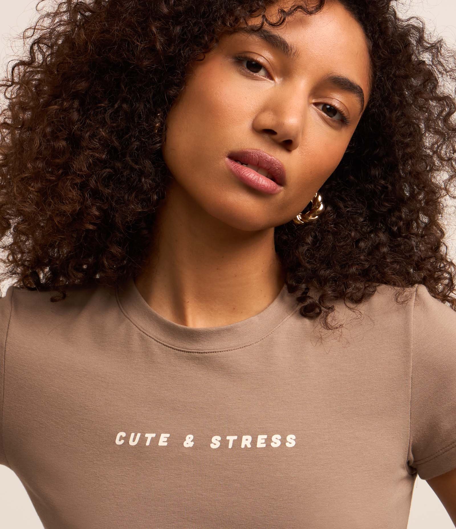 Blusa New T-Shirt em Ribana com Estampa Cute And Stress Marrom 1