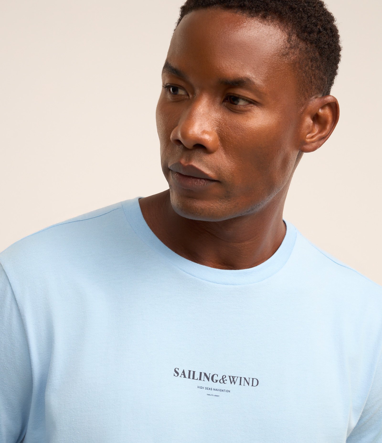 Camiseta Comfort em Algodão com Estampa Lettering Azul 4