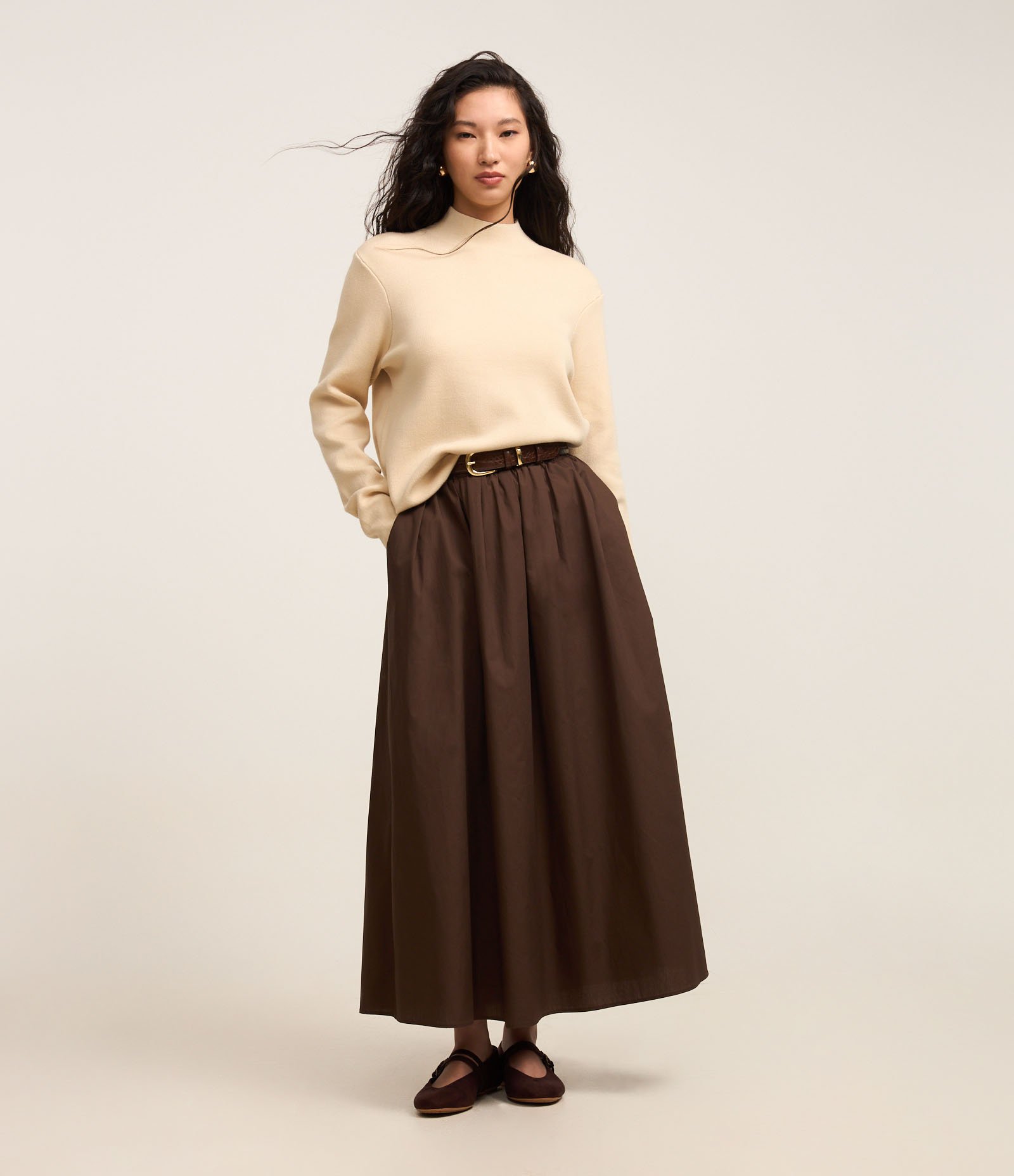 Blusa em Tricô com Golinha Alta Bege 2