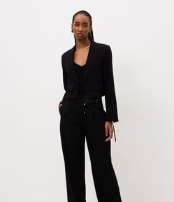Calça Wide Leg Alfaiatada com Cinto em PU