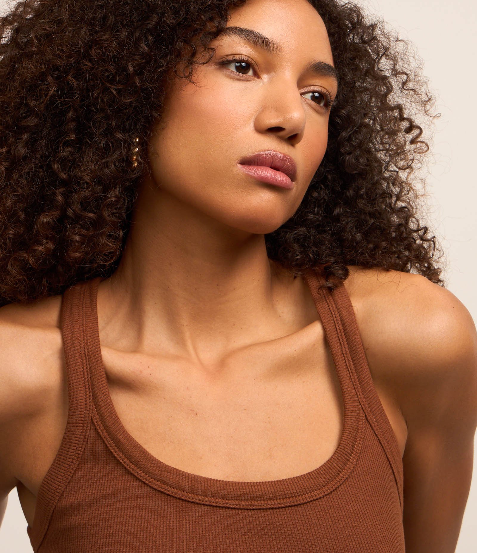 Regata em Ribana com Textura Canelada Marrom 3