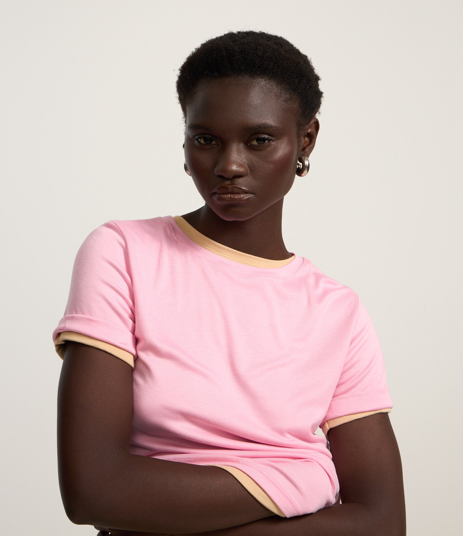 Blusa Básica em Viscose com Manga Dobrada Rosa Claro 1