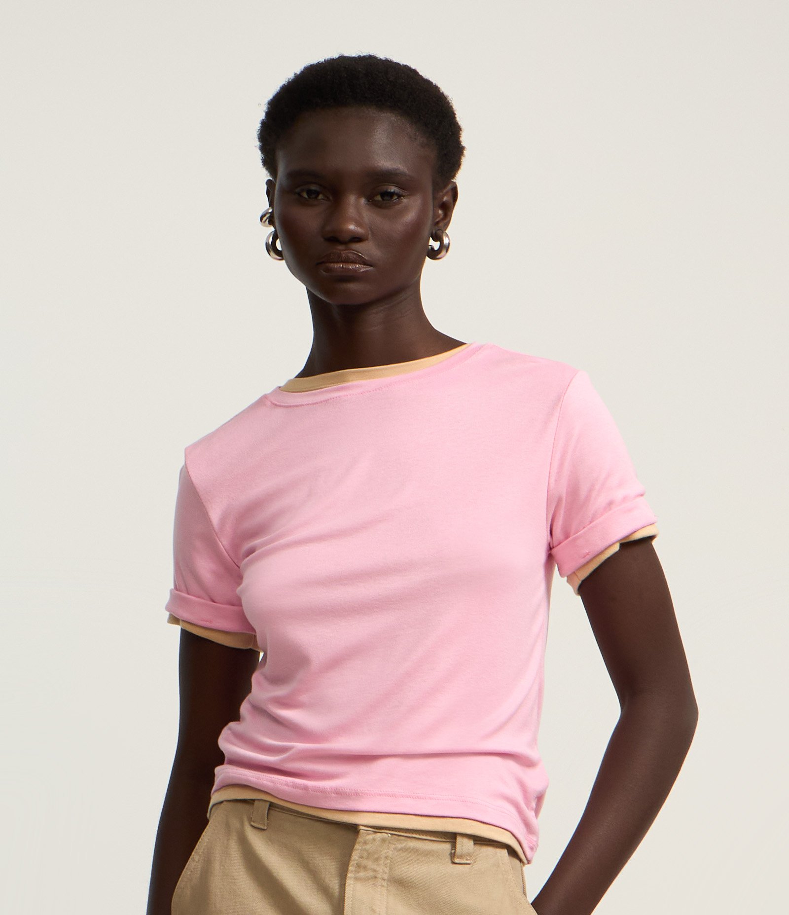 Blusa Básica em Viscose com Manga Dobrada Rosa Claro 3