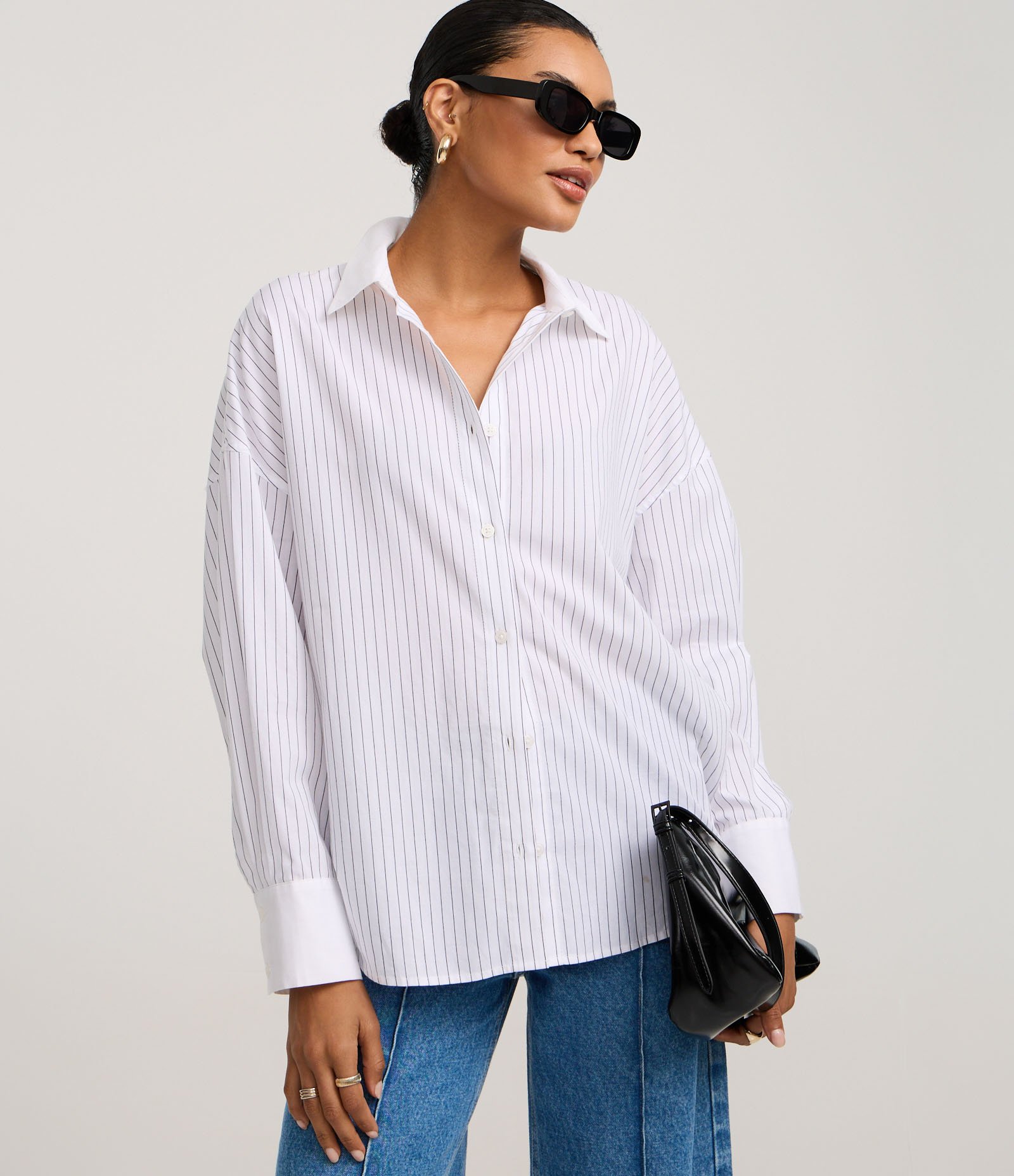 Camisa Oversized em Tricoline com Listras de Fio Tinto Branco 1