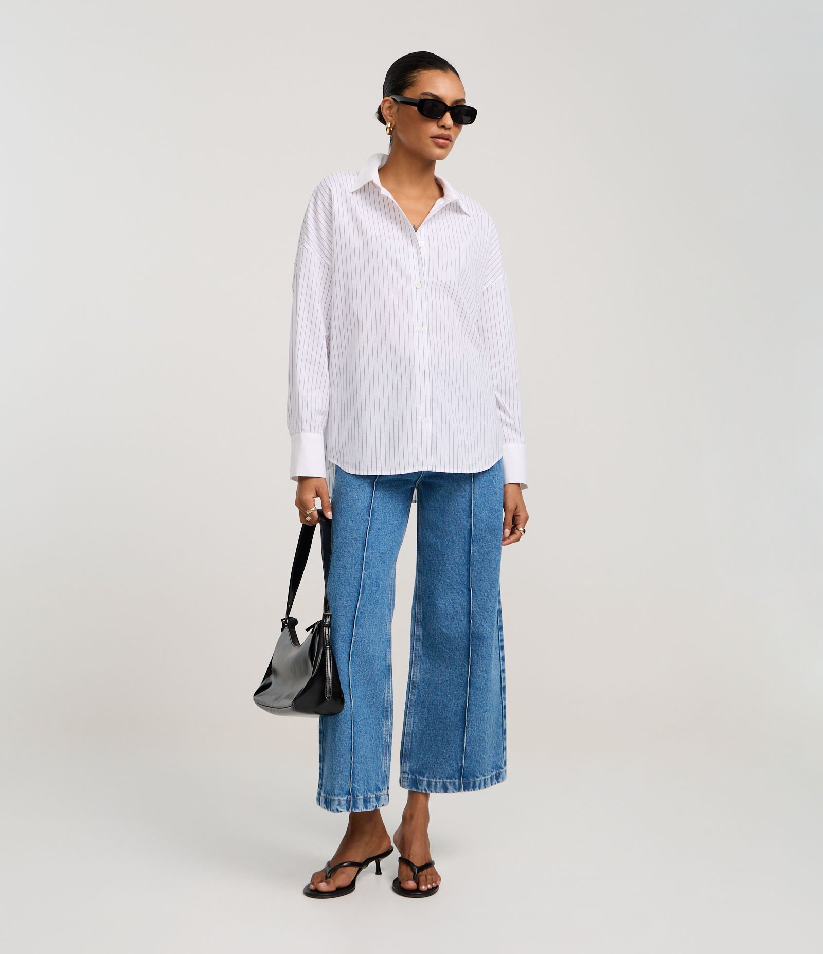 Camisa Oversized em Tricoline com Listras de Fio Tinto Branco 2