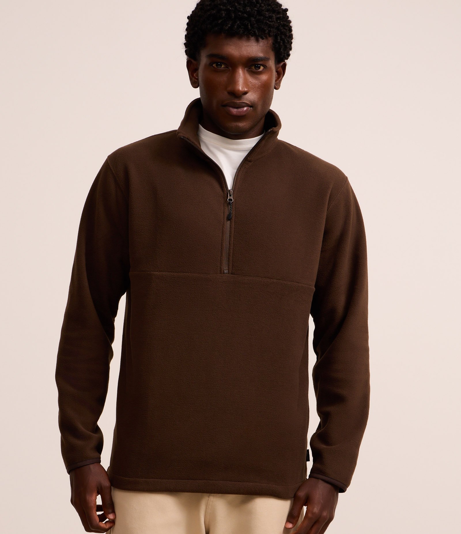 Casaco em Fleece com Gola Alta e Zíper Marrom 3