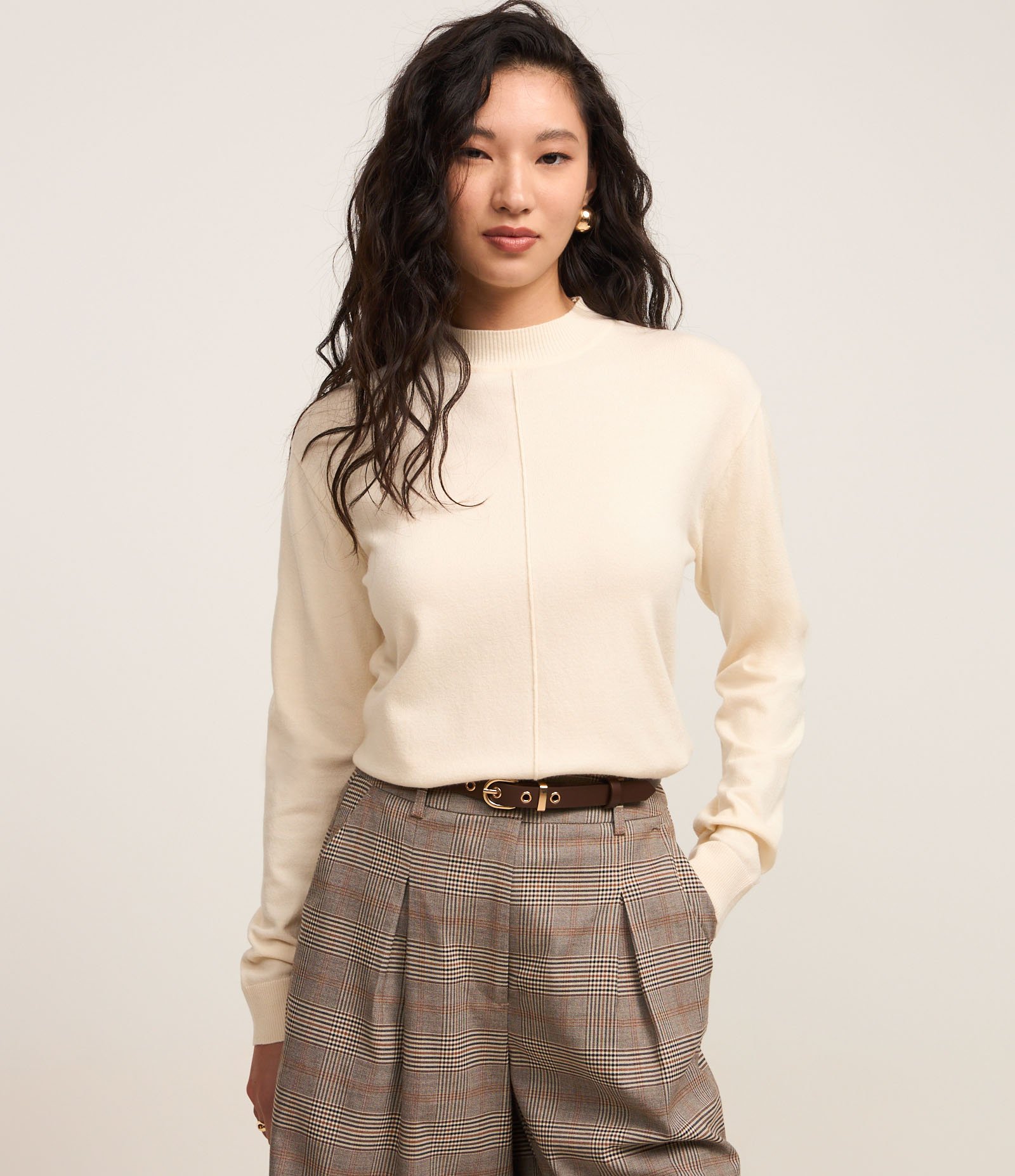 Suéter em Tricô com Gola Alta e Nervura Frontal Off White 4