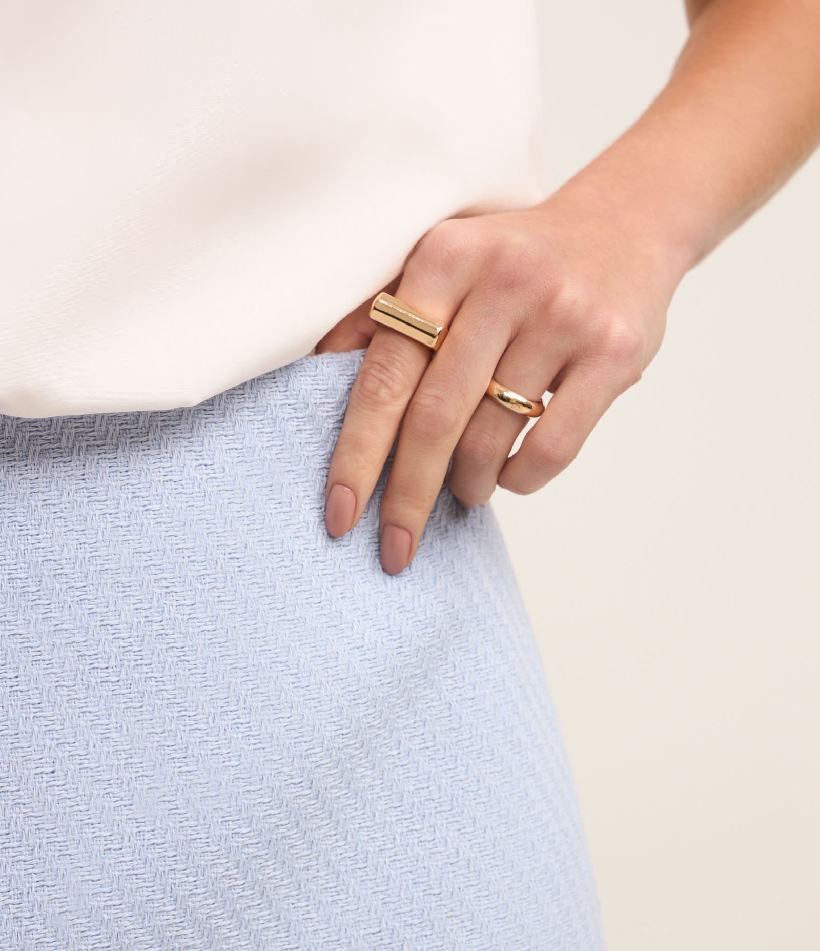 Short Saia Curto Texturizado em Tweed Azul Claro 4