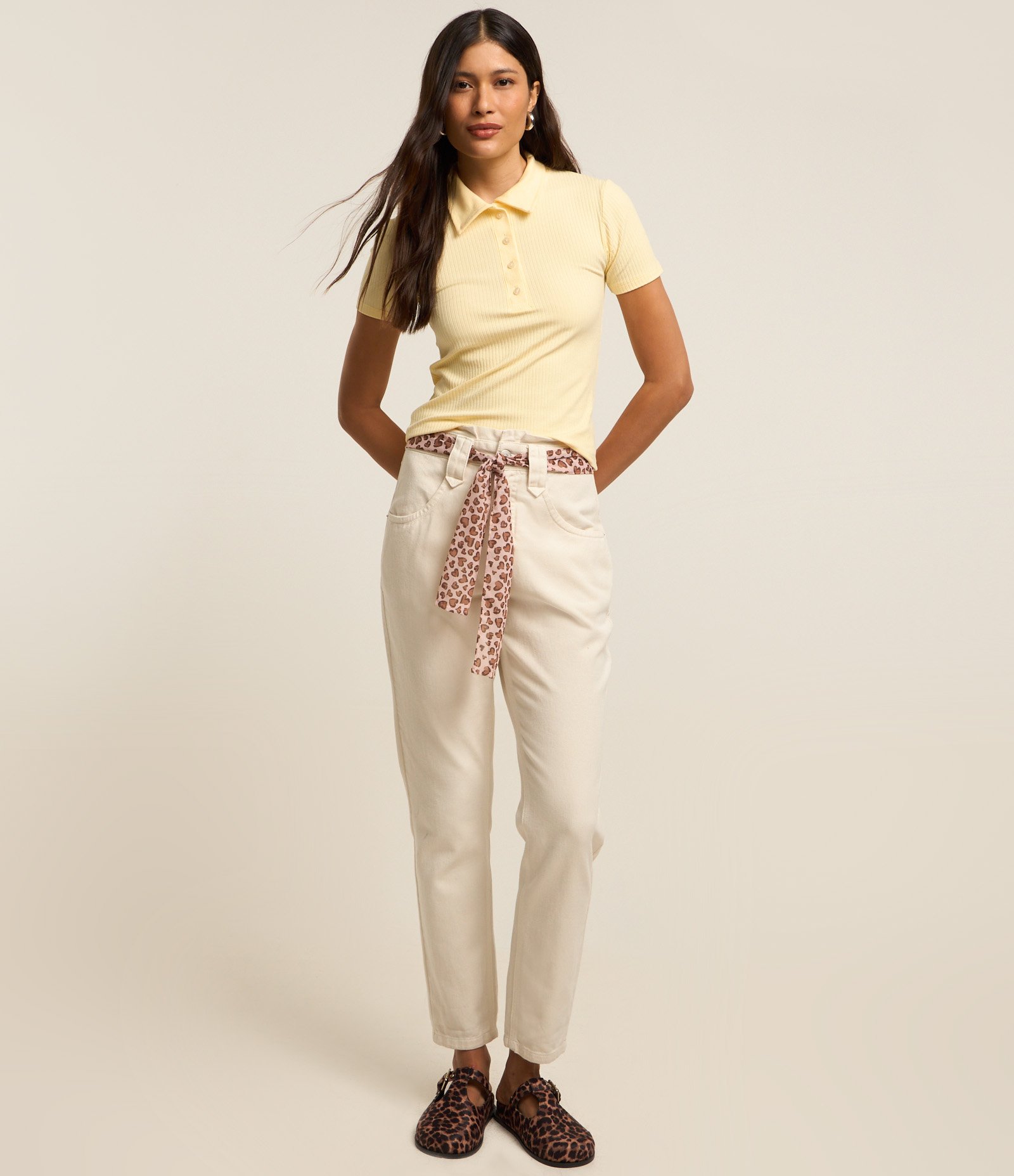 Blusa em Ribana com Gola Polo Amarelo 2