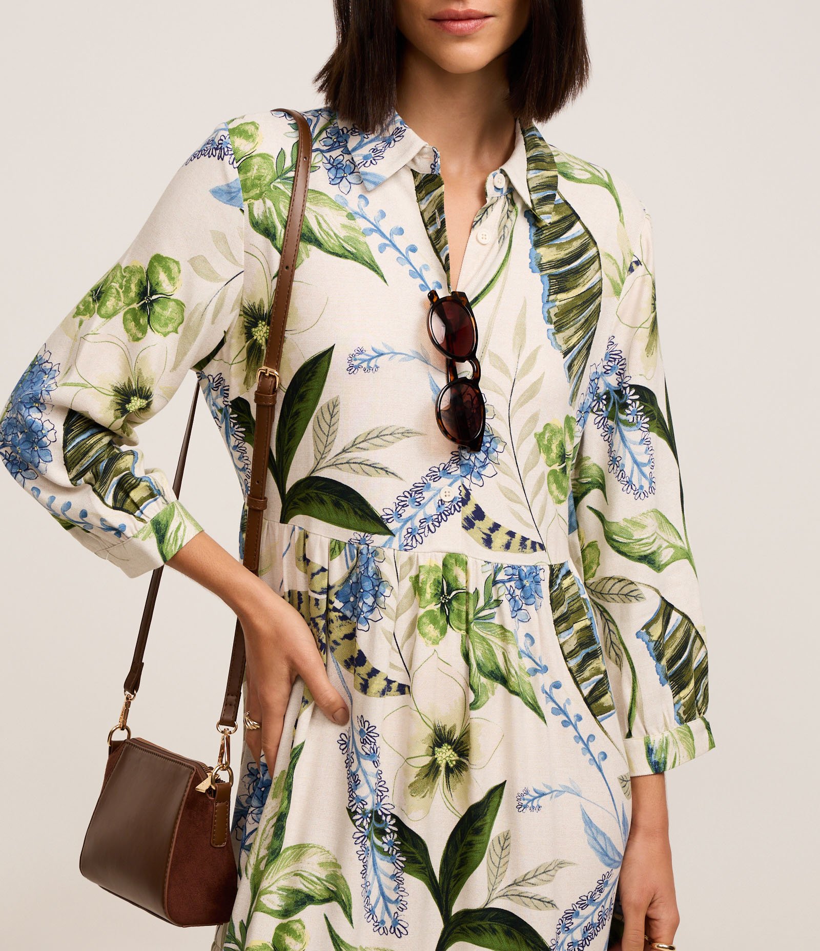 Vestido Chemise Midi com Botões e Estampa Floral Multicores 4