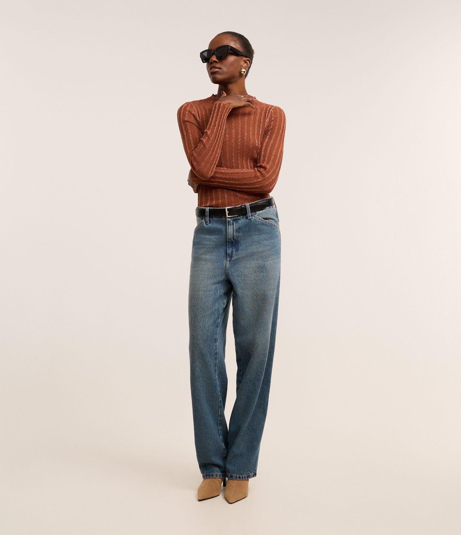 Suéter em Tricô com Listras Texturizadas e Fio Metalizado Marrom Terroso 2