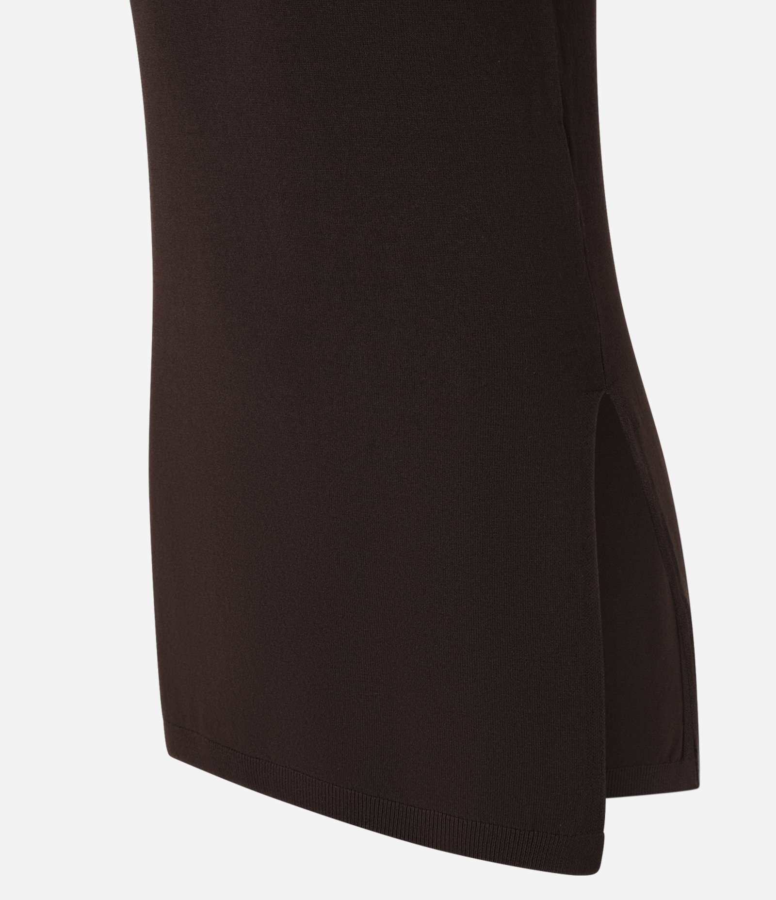 Blusa Alongada em Tricô Leve com Fenda Lateral Marrom 10