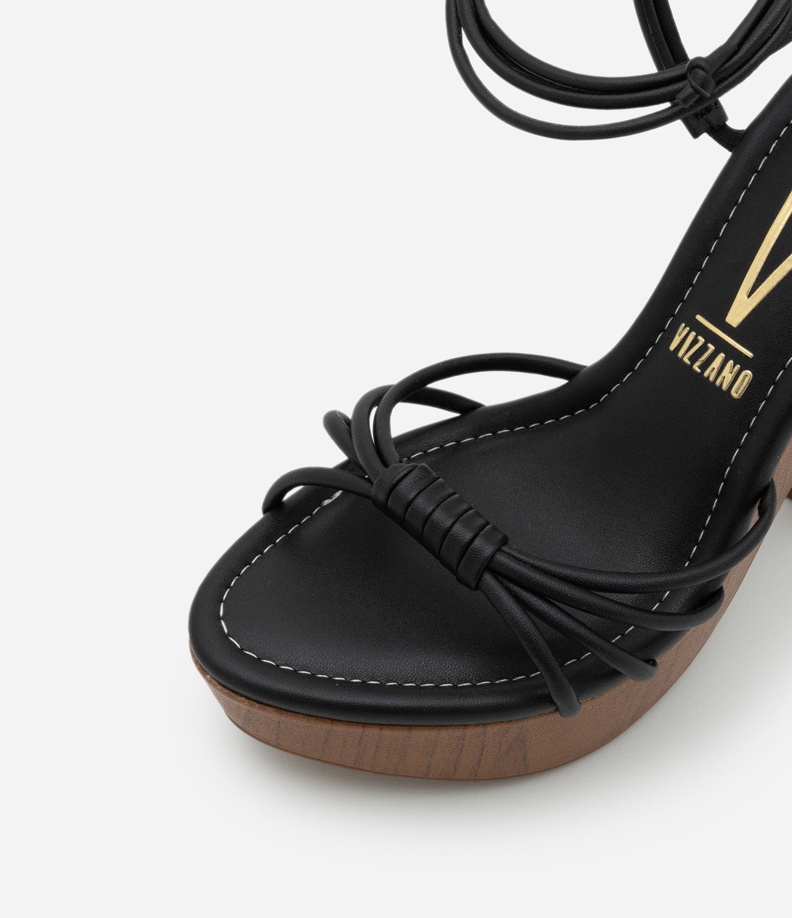 Sandália em PU Plataforma com Amarrações no Tornozelo Vizzano Preto 3