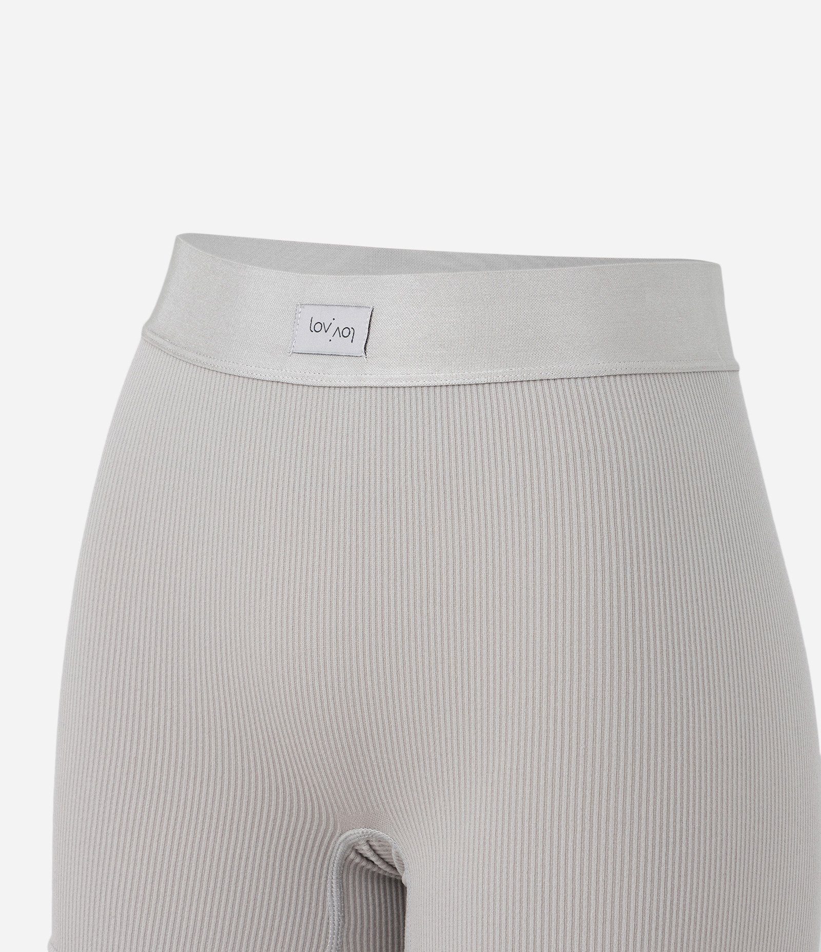 Bermuda Seamless Texturizada com Cós Elástico Cinza 7