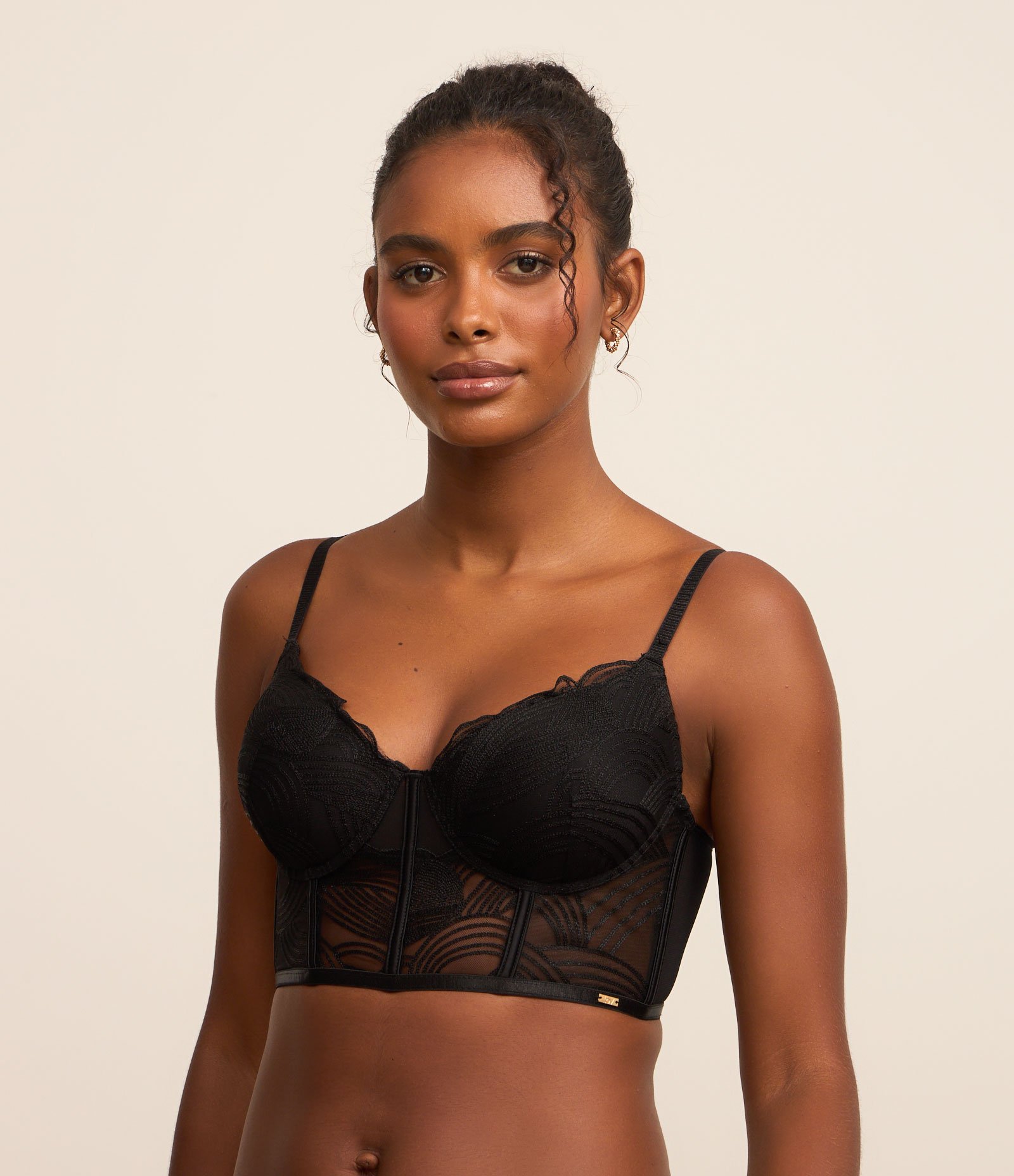 Sutiã Alongado com Bojo em Renda Bordada Preto 1