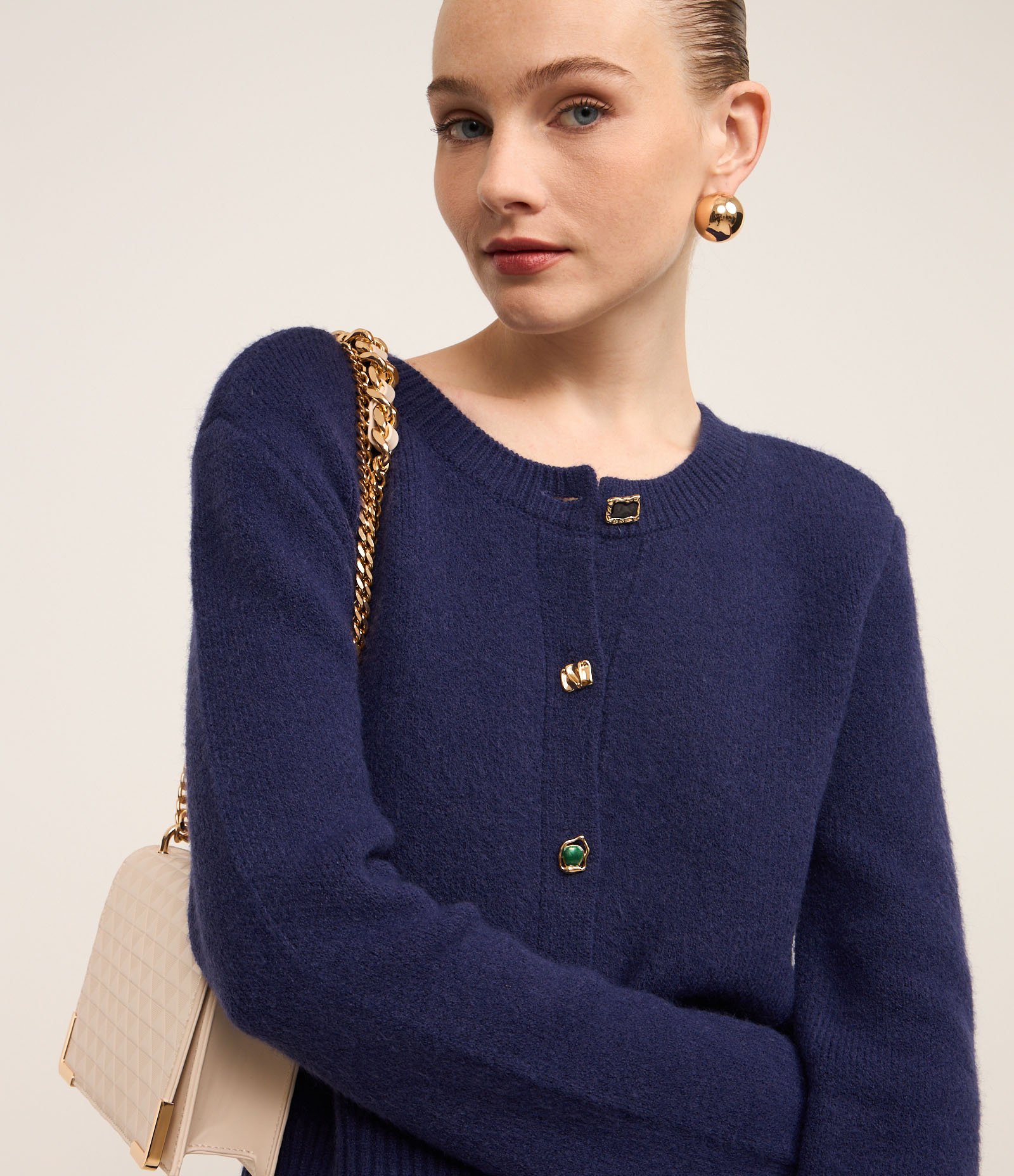 Cardigan Canelado em Tricô com Botões Mistos Azul 3