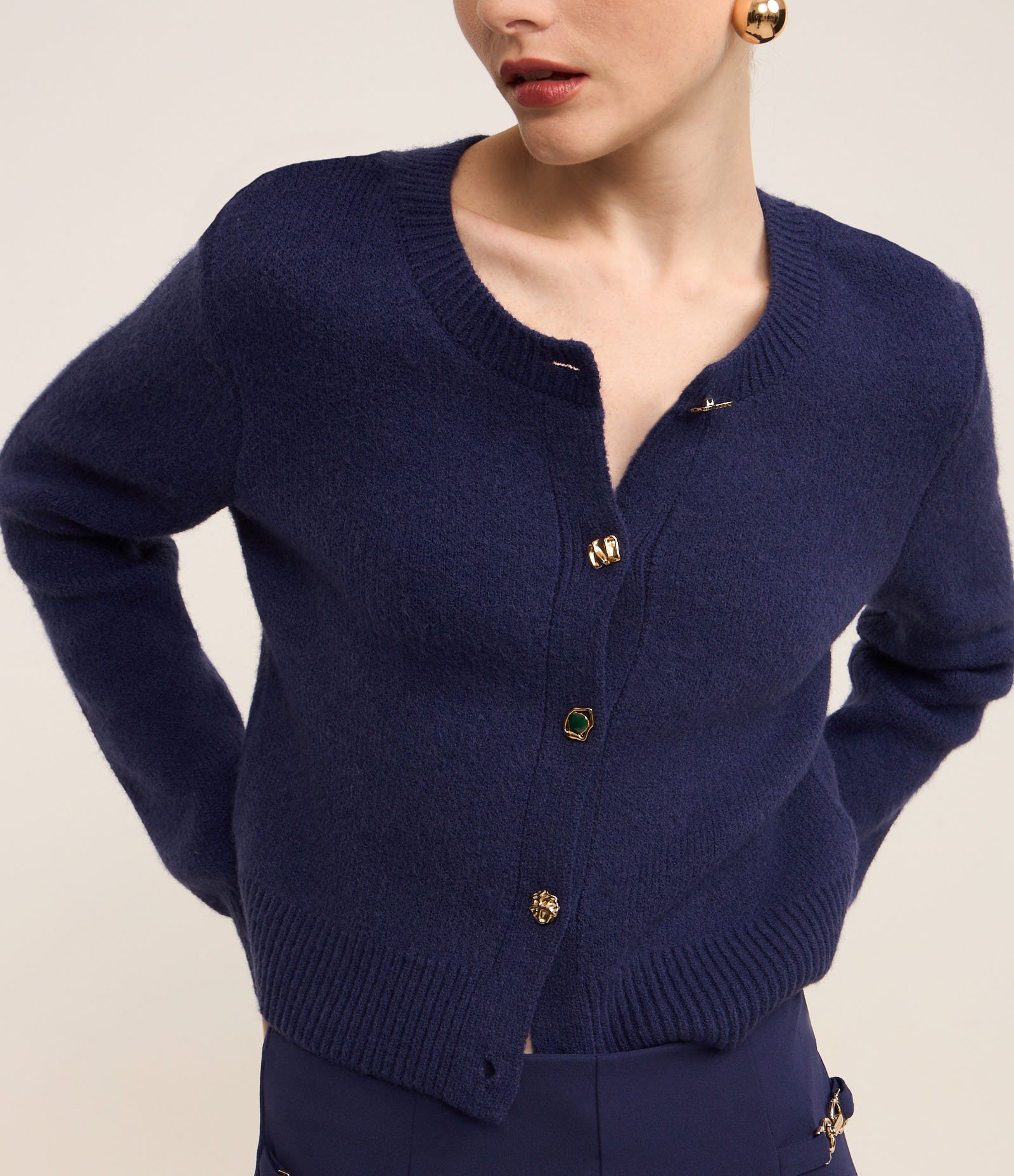 Cardigan Canelado em Tricô com Botões Mistos Azul 4