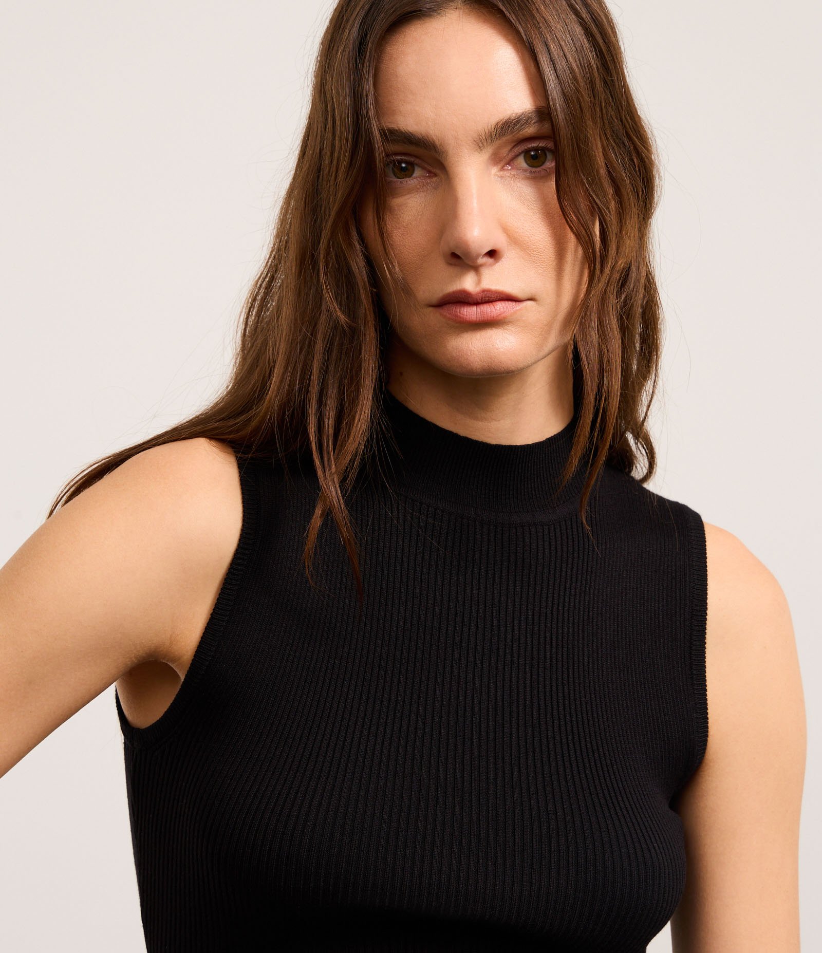 Vestido Reto Long Midi em Tricô Canelado com Gola Alta Preto 5