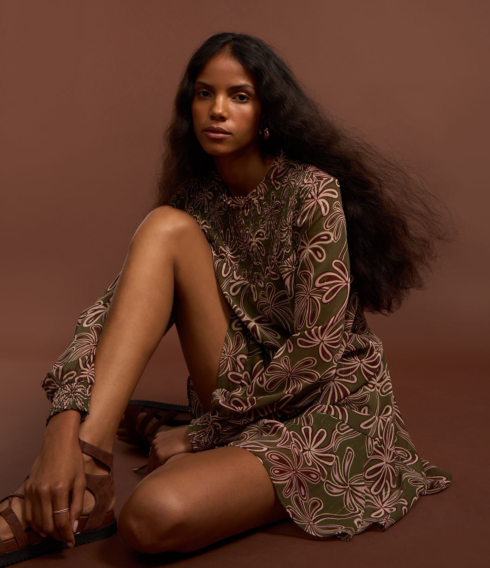 Vestido Curto em Crepe Georgette e Estampa de Tulipas Verde 5