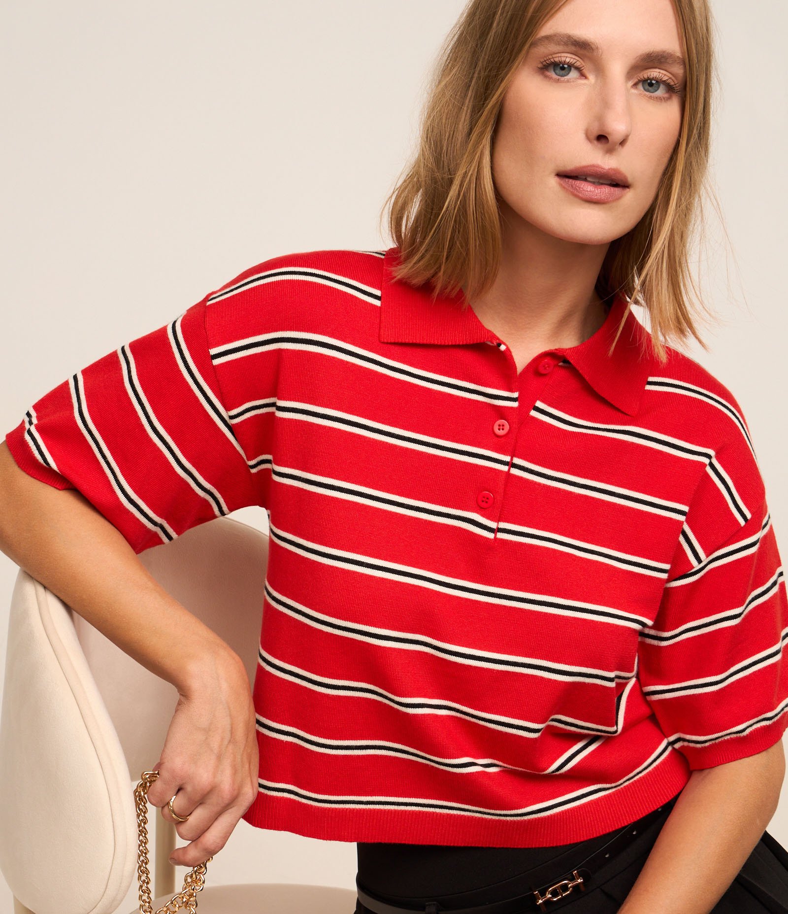 Blusa Pólo em Tricô com Abotoamento e Estampa Listrada Vermelho 2