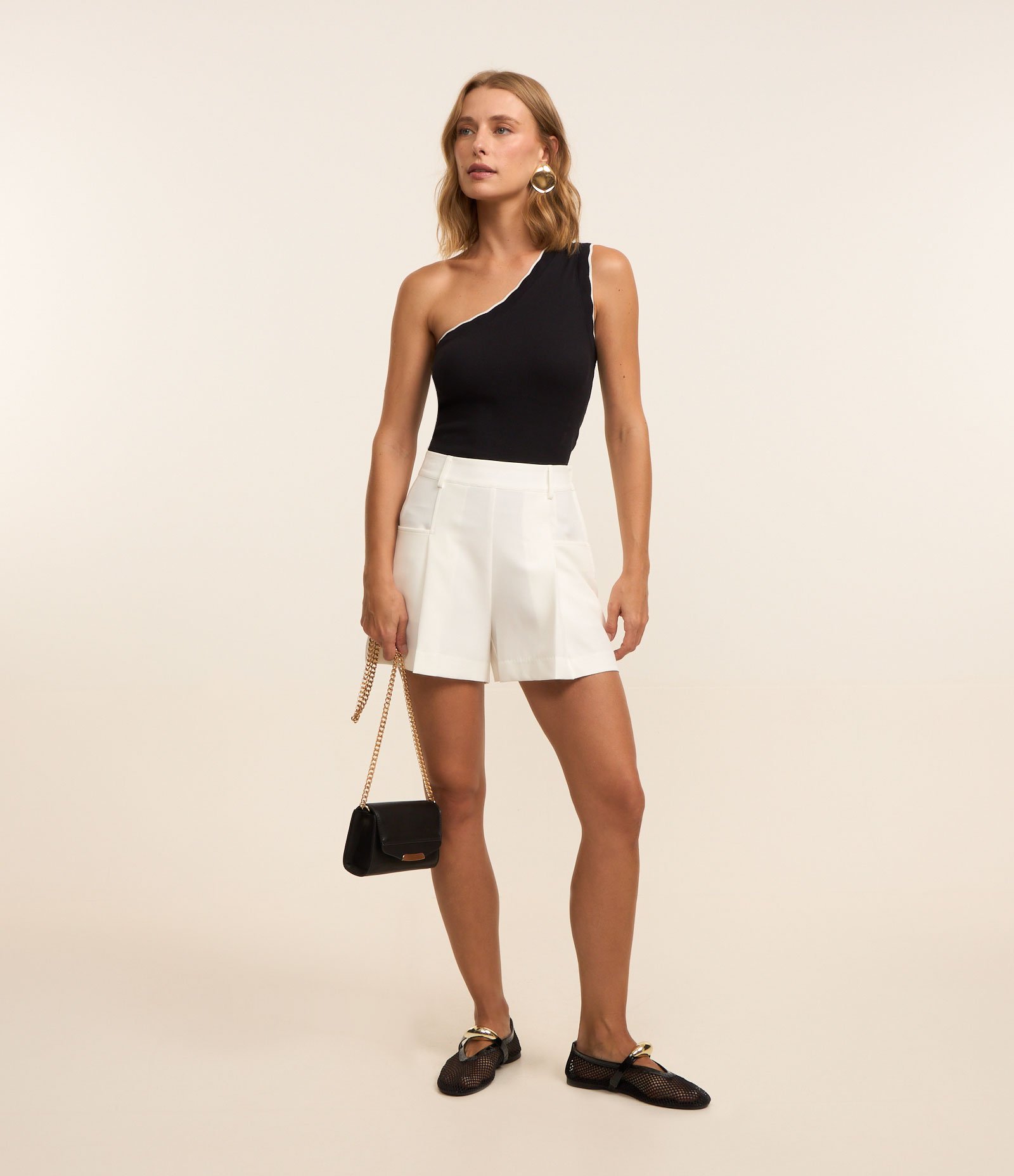 Blusa Ombro Só em Ribana com Contraste Preto 2