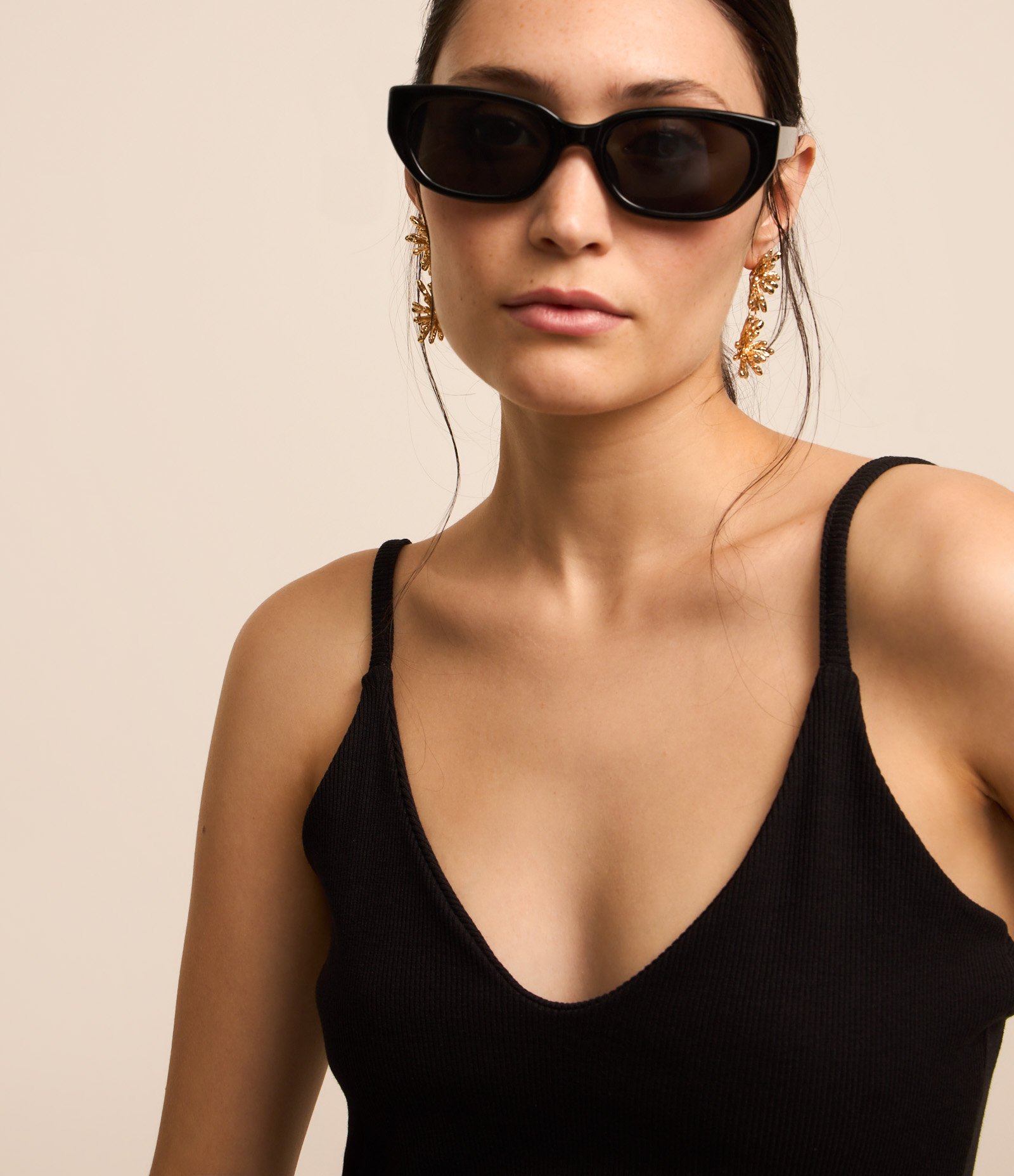 Vestido Longo em Ribana com Saia Rendada Geométrica Preto 2