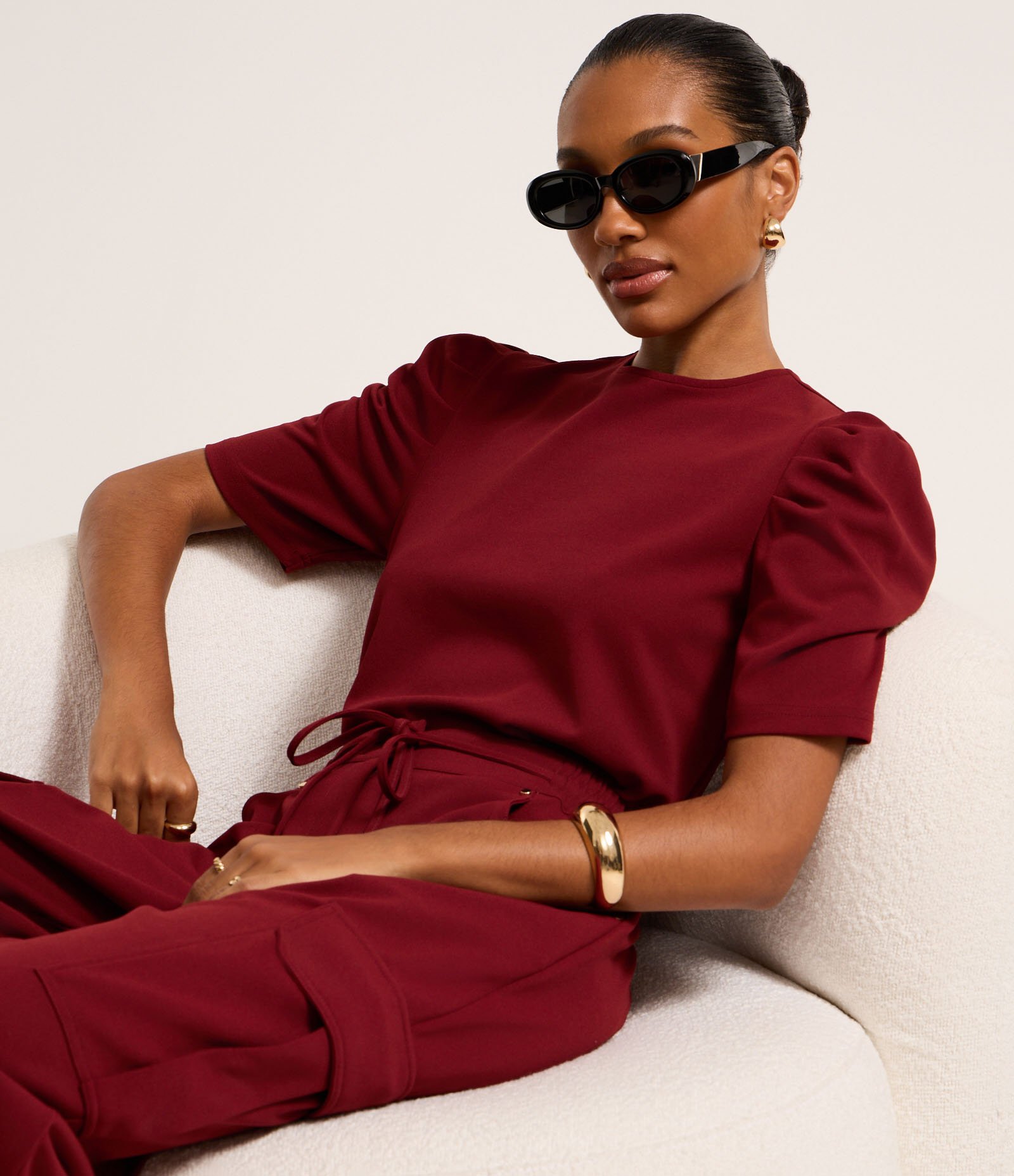 Blusa em Crepe com Manga Bufante e Fechamento nas Costas 5