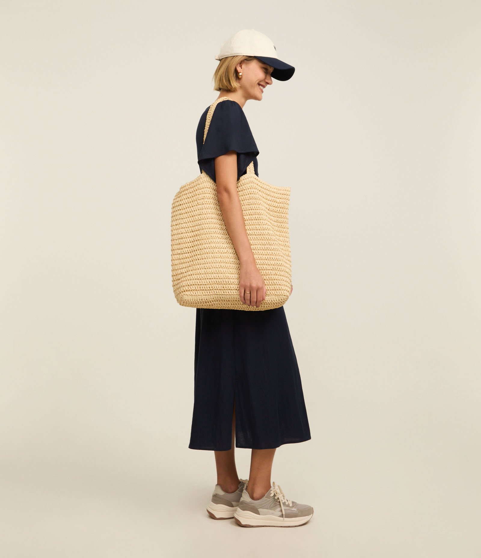 Vestido Midi em Malha de Viscose com Abotoamento no Decote Azul Escuro 4