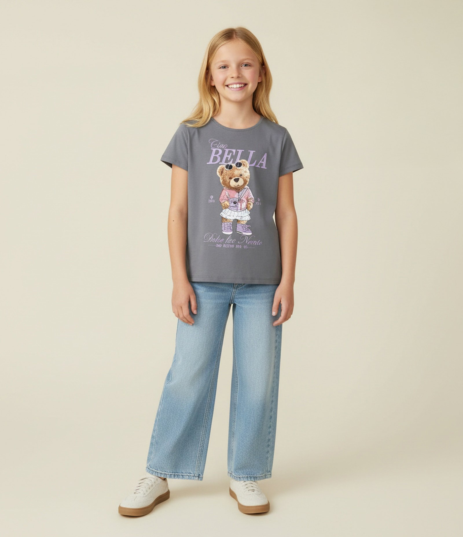 Camiseta Infantil com Estampa Ursinha Fashion - Tam 5 a 14 Anos Cinza 1