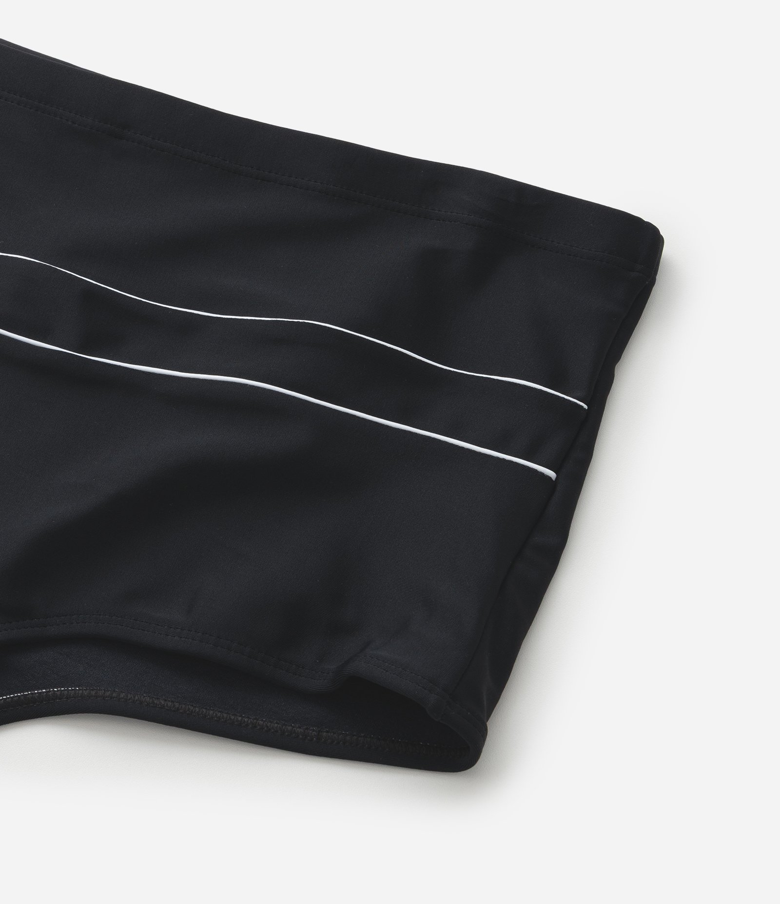 Sunga em Poliamida com Detalhe em Listras Horizontais Preto 6
