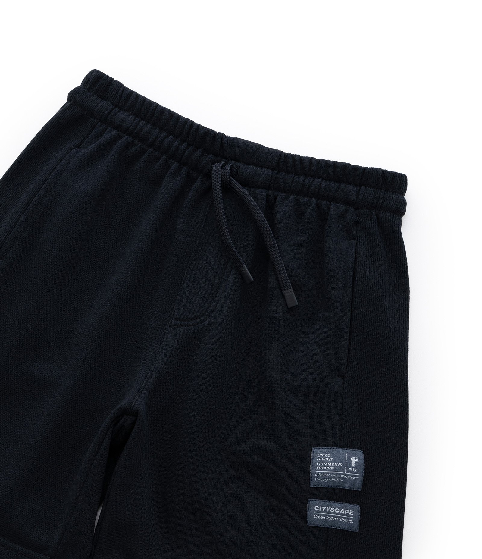 Bermuda Infantil com Etiqueta Aplicada - Tam 5 a 14 Anos Preto 7