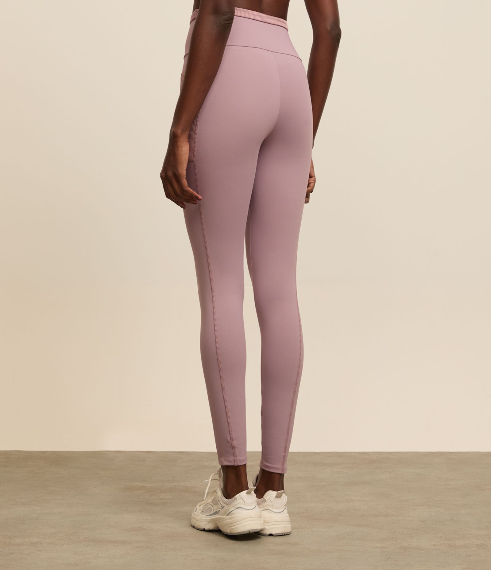 Calça Legging Esportiva em Poliamida com Cós Texturizado 3