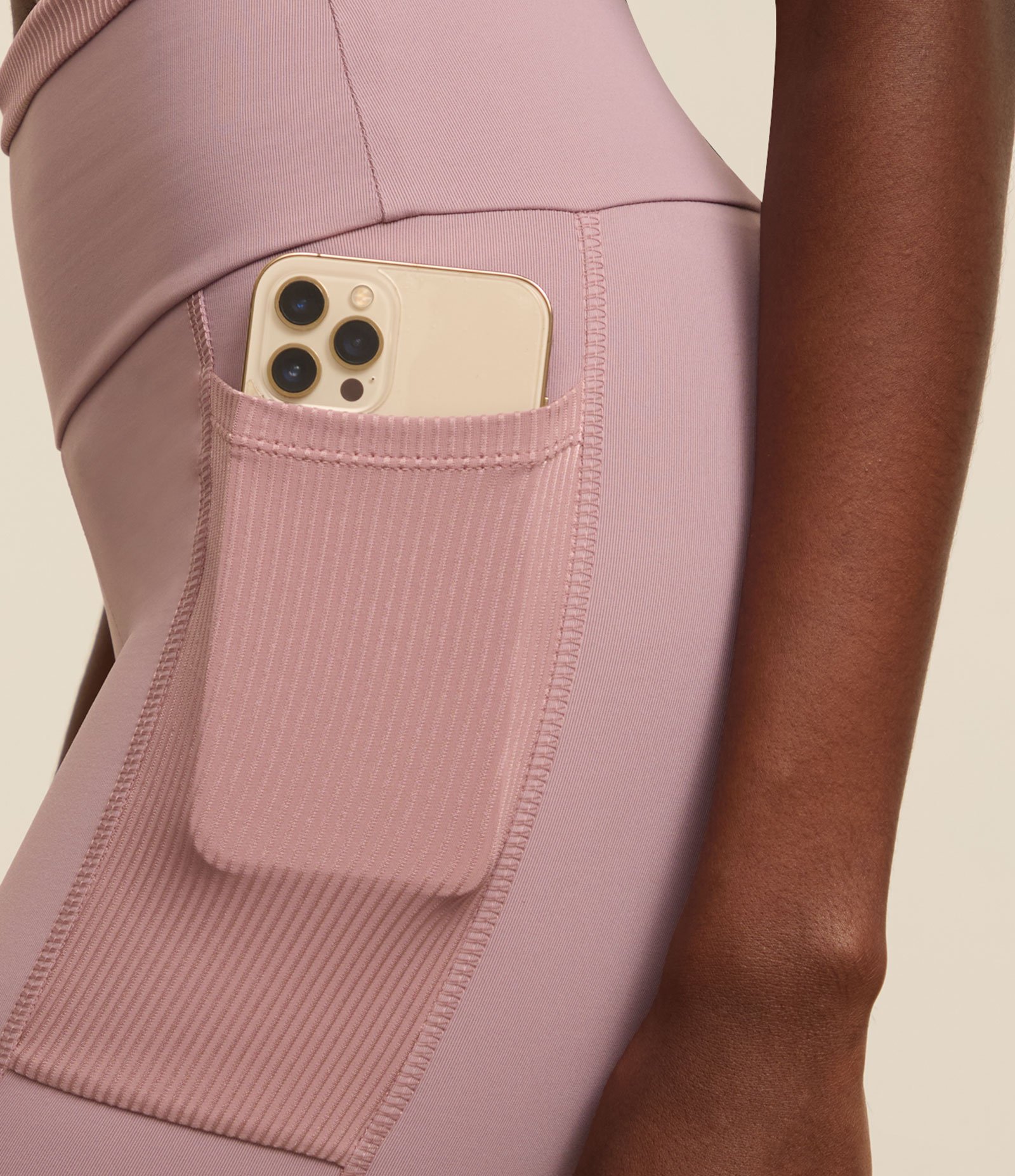 Calça Legging Esportiva em Poliamida com Cós Texturizado 4