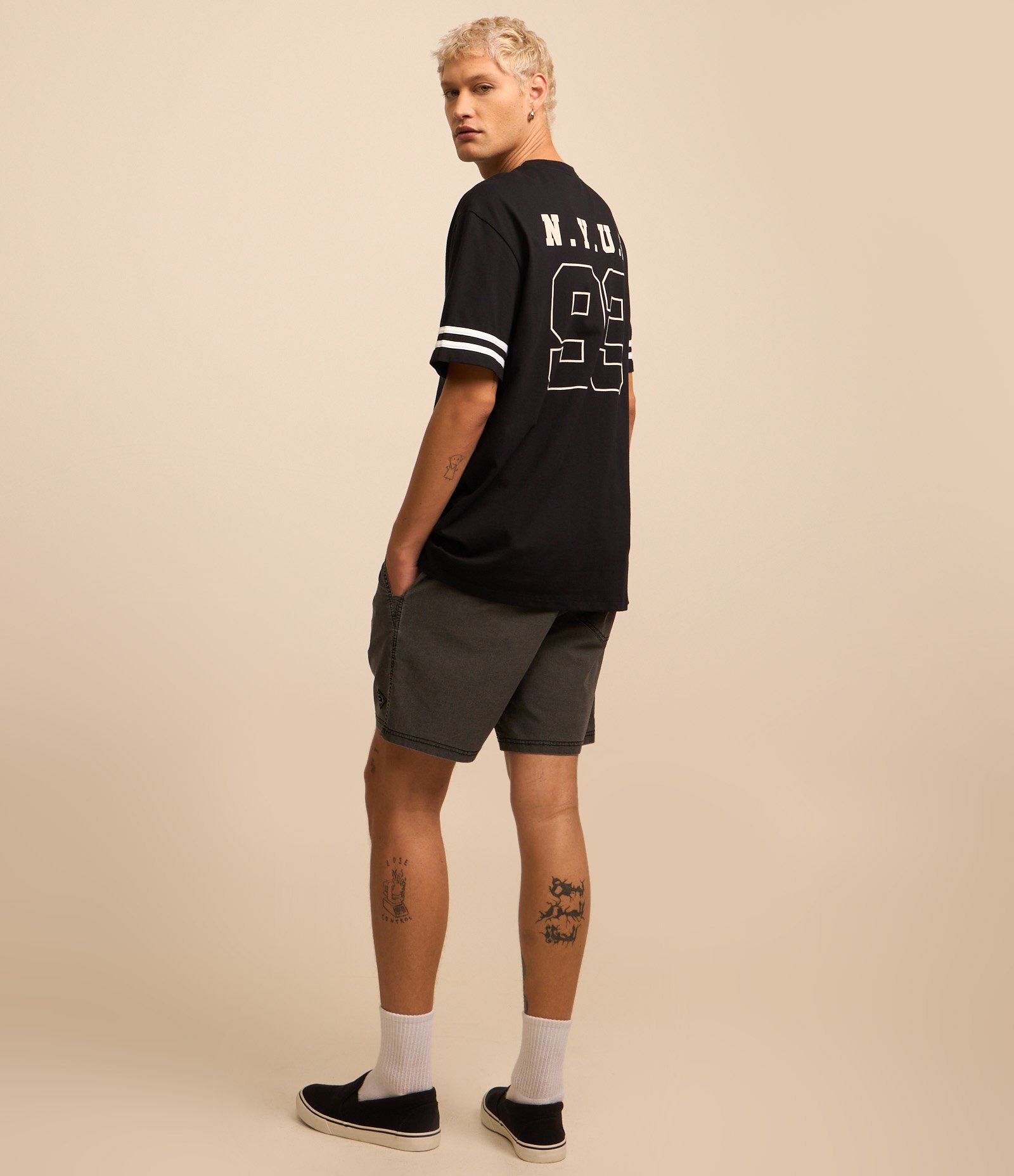 Camiseta Relaxed em Algodão com Listras e Estampa NYUS 93 4