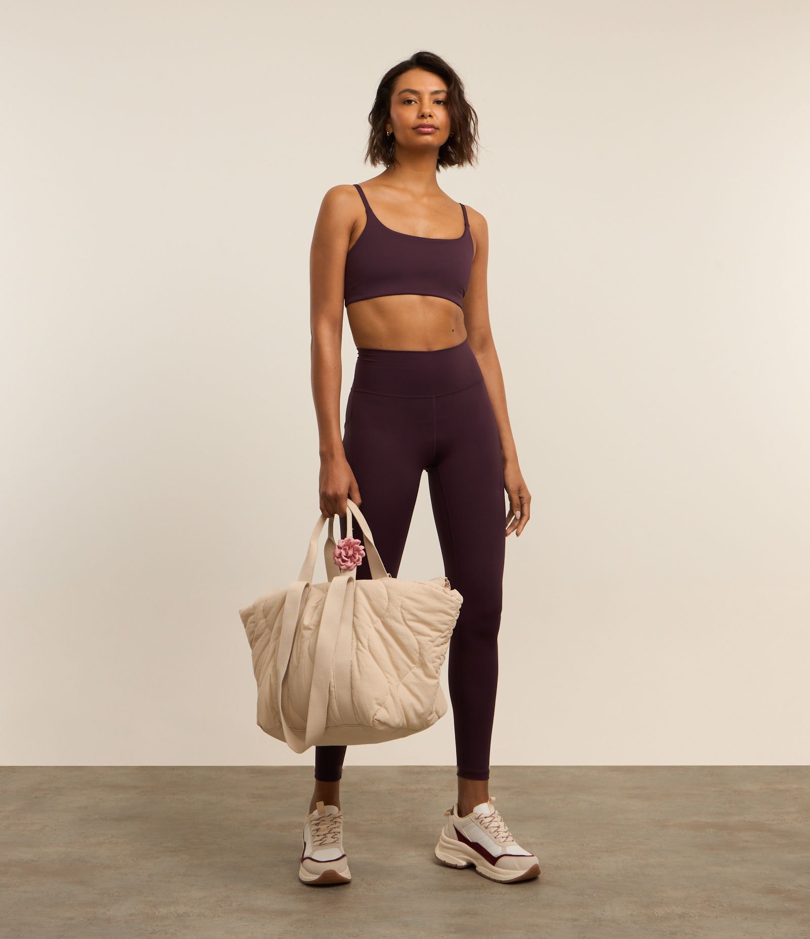 Top Esportivo em Poliamida com Alças Finas Vinho 2