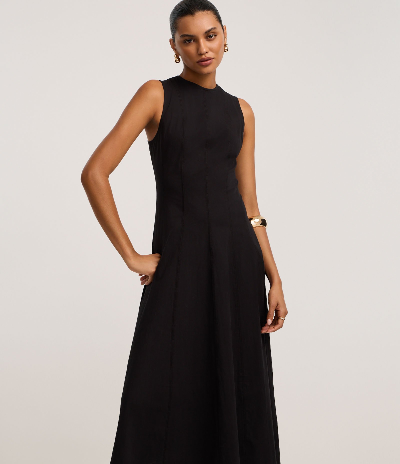 Vestido Evasê Midi em Bengaline com Alça Larga Preto 1