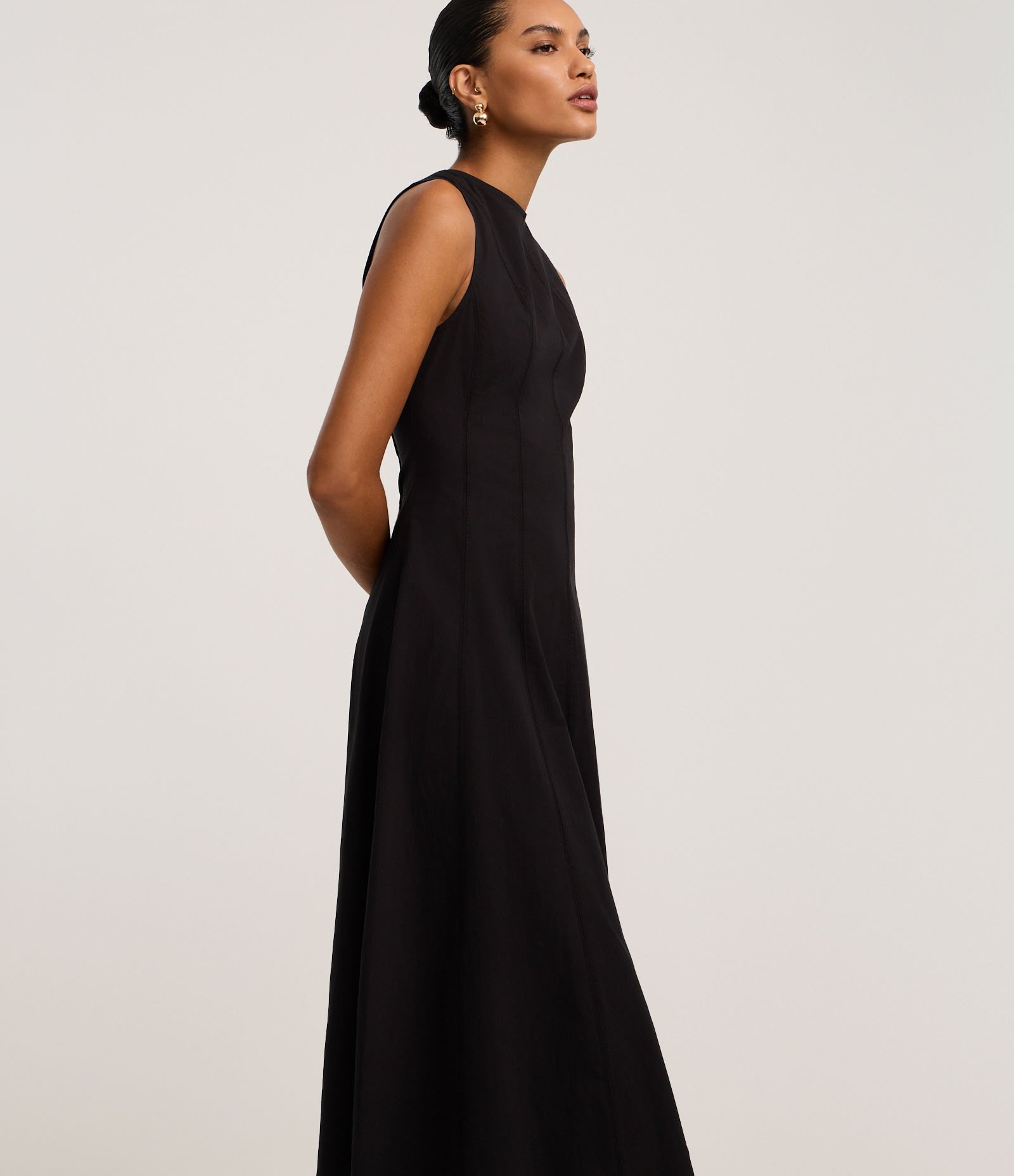 Vestido Evasê Midi em Bengaline com Alça Larga Preto 3