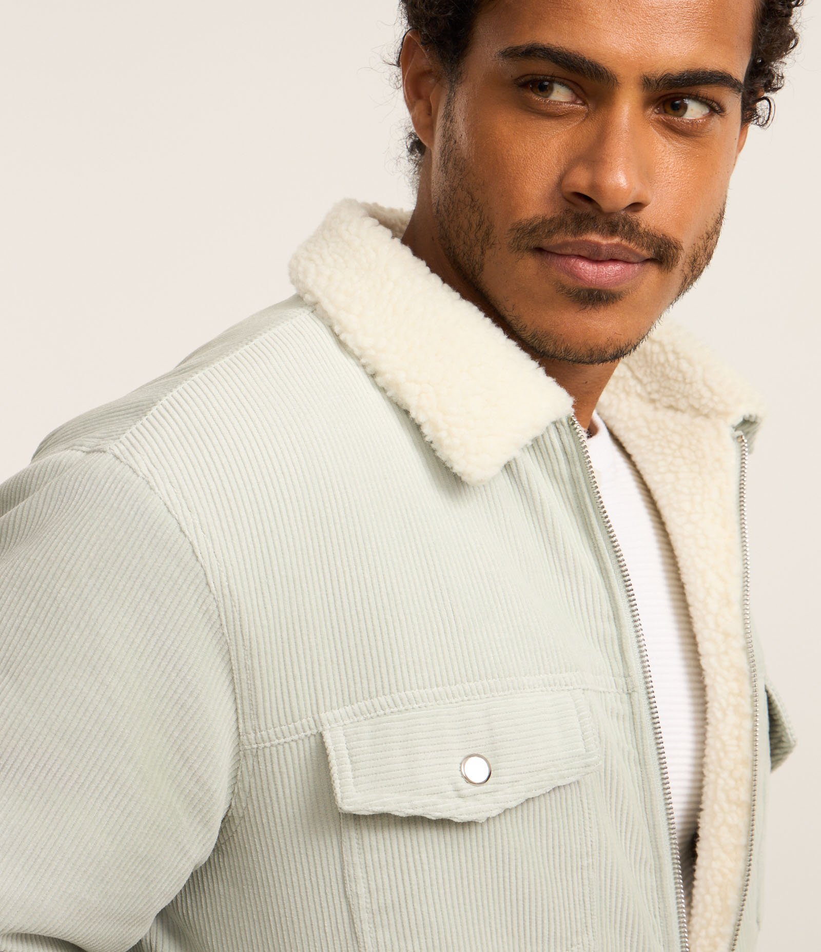 Jaqueta em Veludo com Sherpa Azul 5