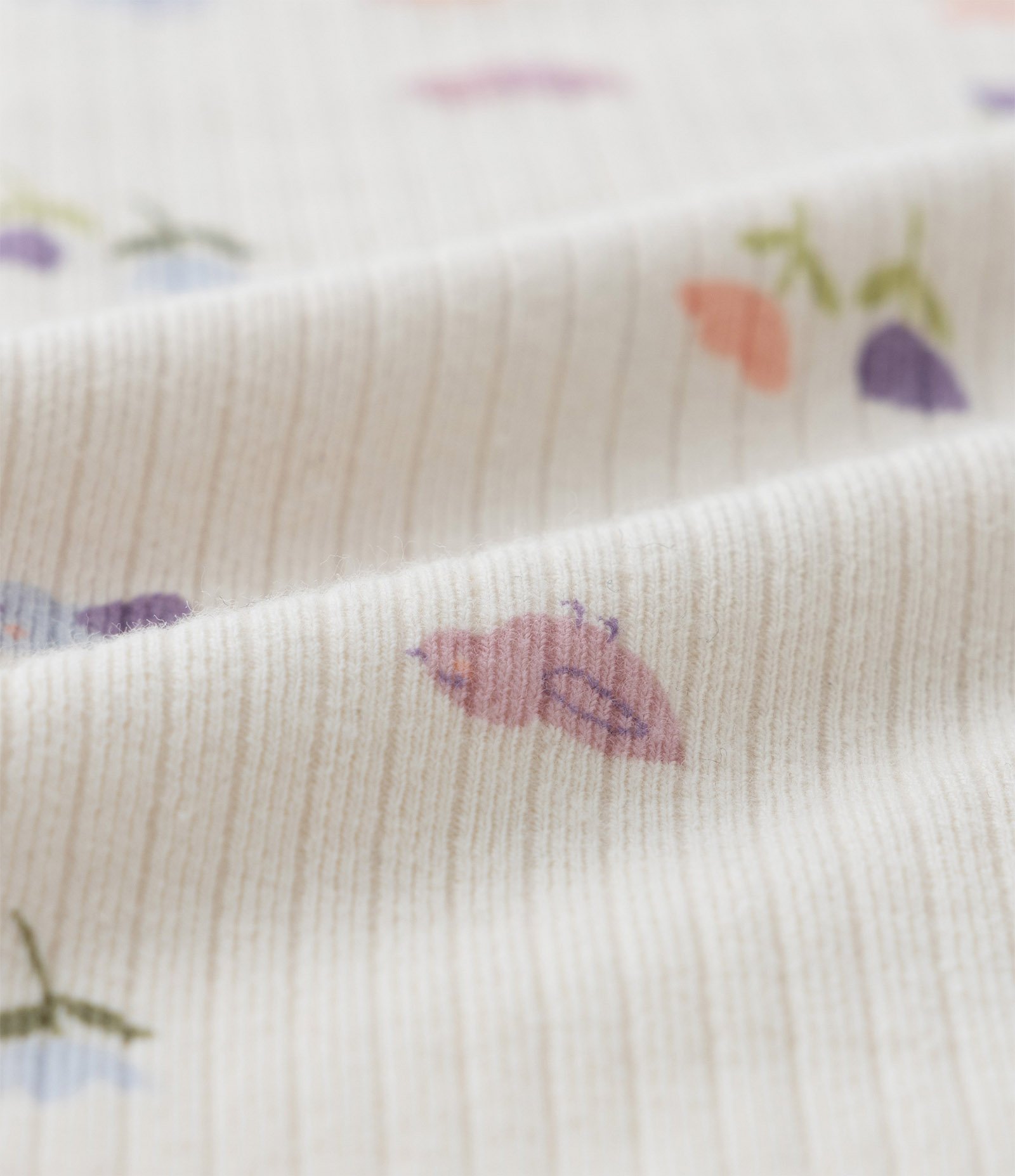 Macacão Infantil Canelado com Babados e Estampa Floral - Tam RN a 18 meses Bege 4