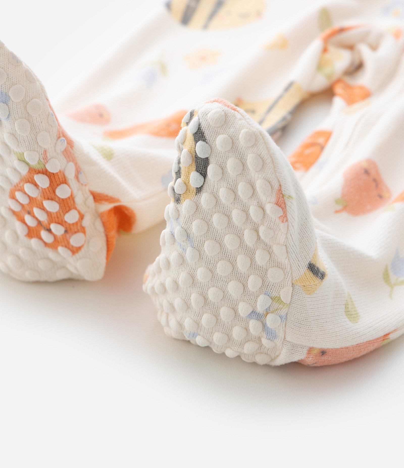 Macacão Infantil com Estampa de Abelhinhas - Tam RN a 18 meses Bege 5