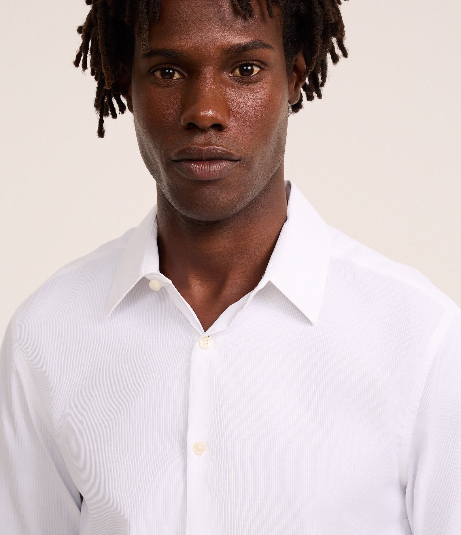 Camisa Regular com Textura Canelada Branco 4