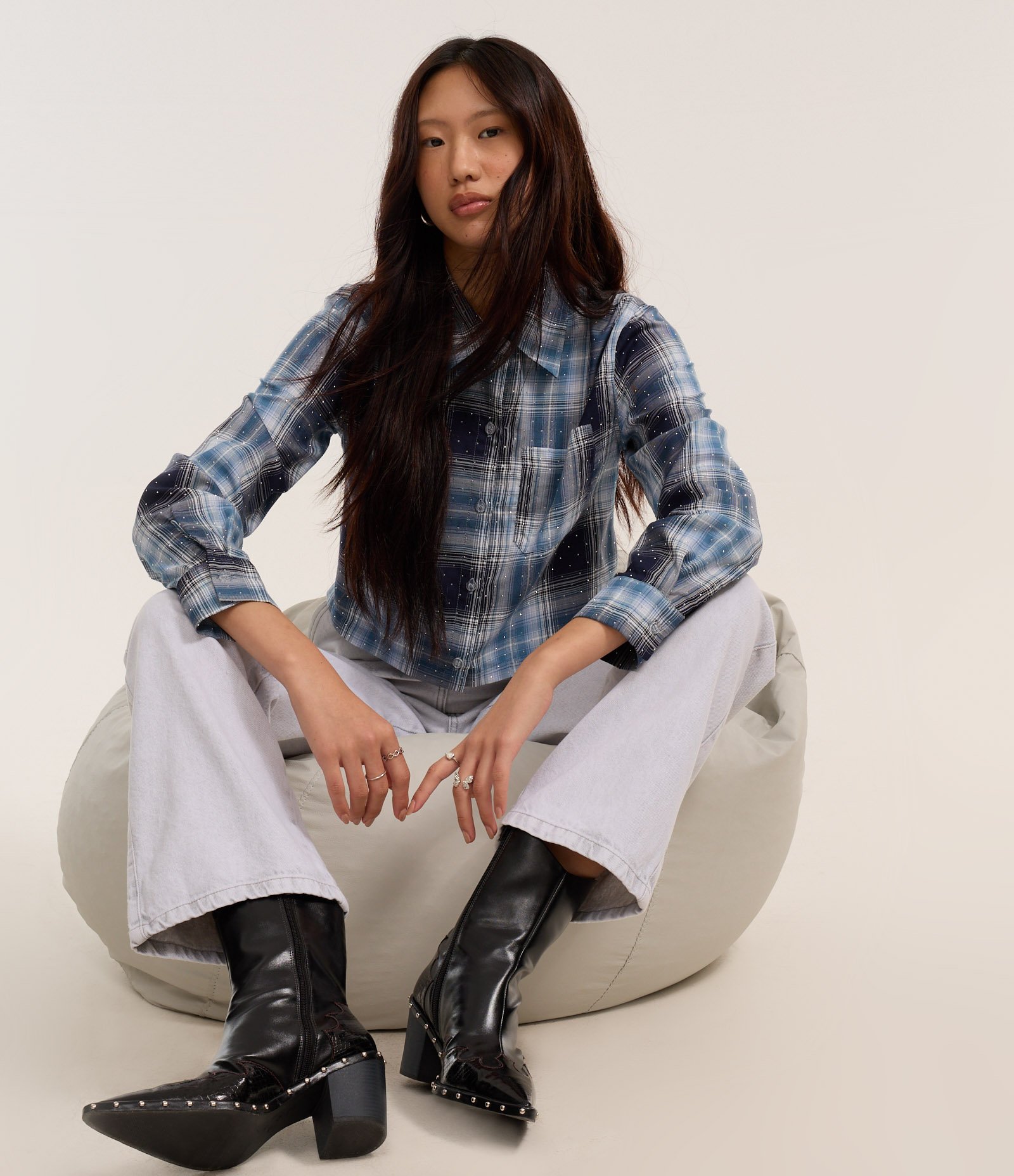 Camisa Curta em Flanela Xadrez com Brilhos Aplicados Azul 1