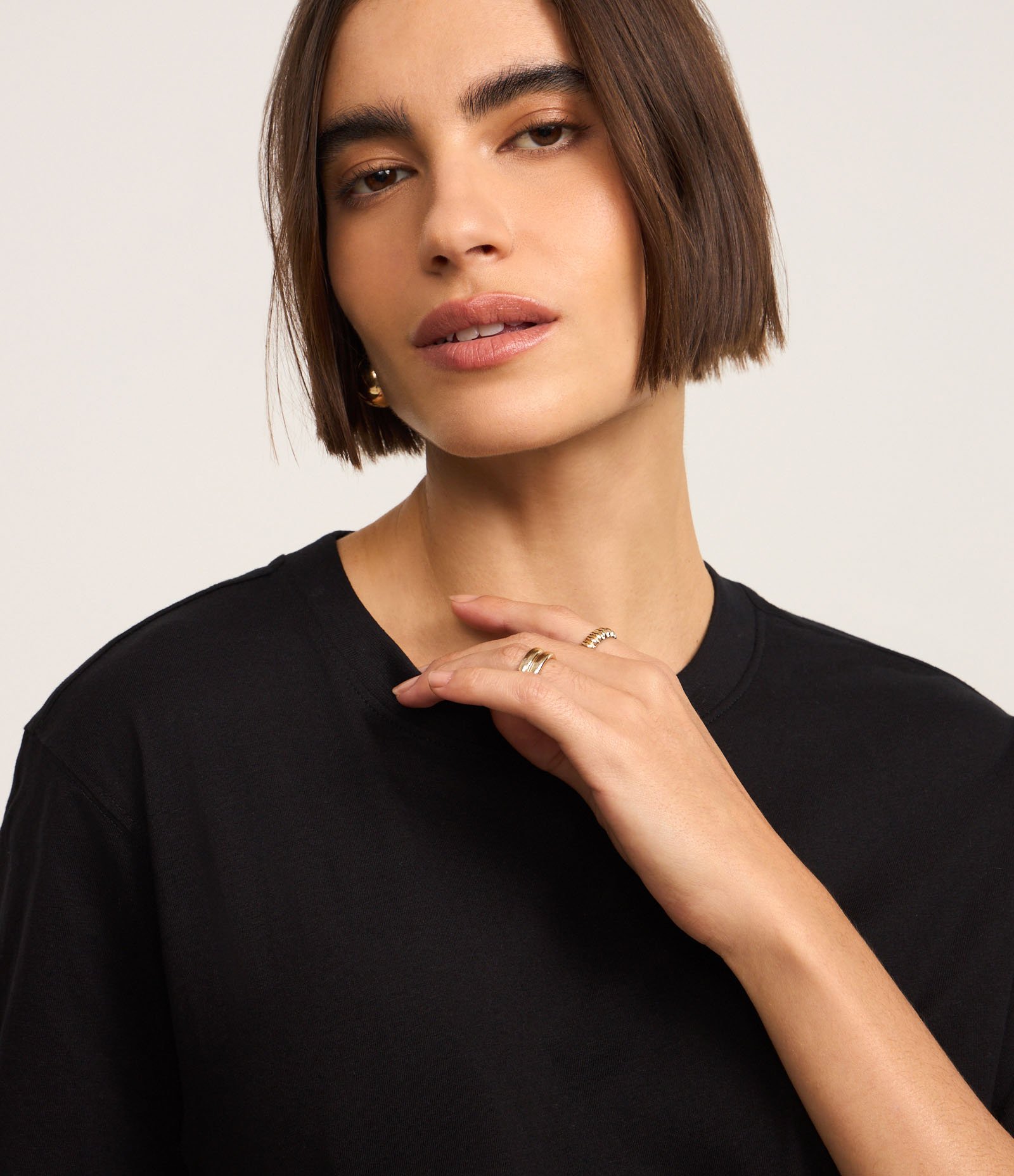 Blusa em Algodão com Gola Redonda Preto 4